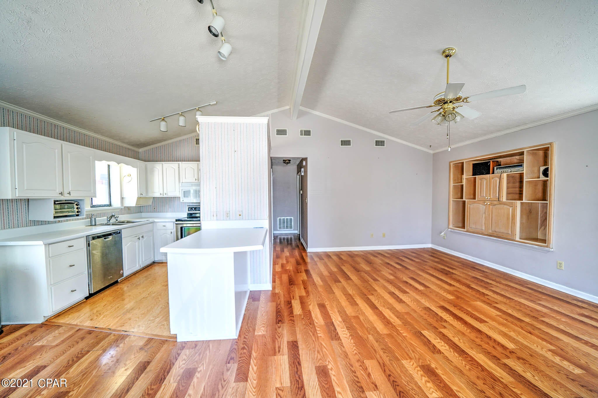 Venture Out Travel Trail - Residential