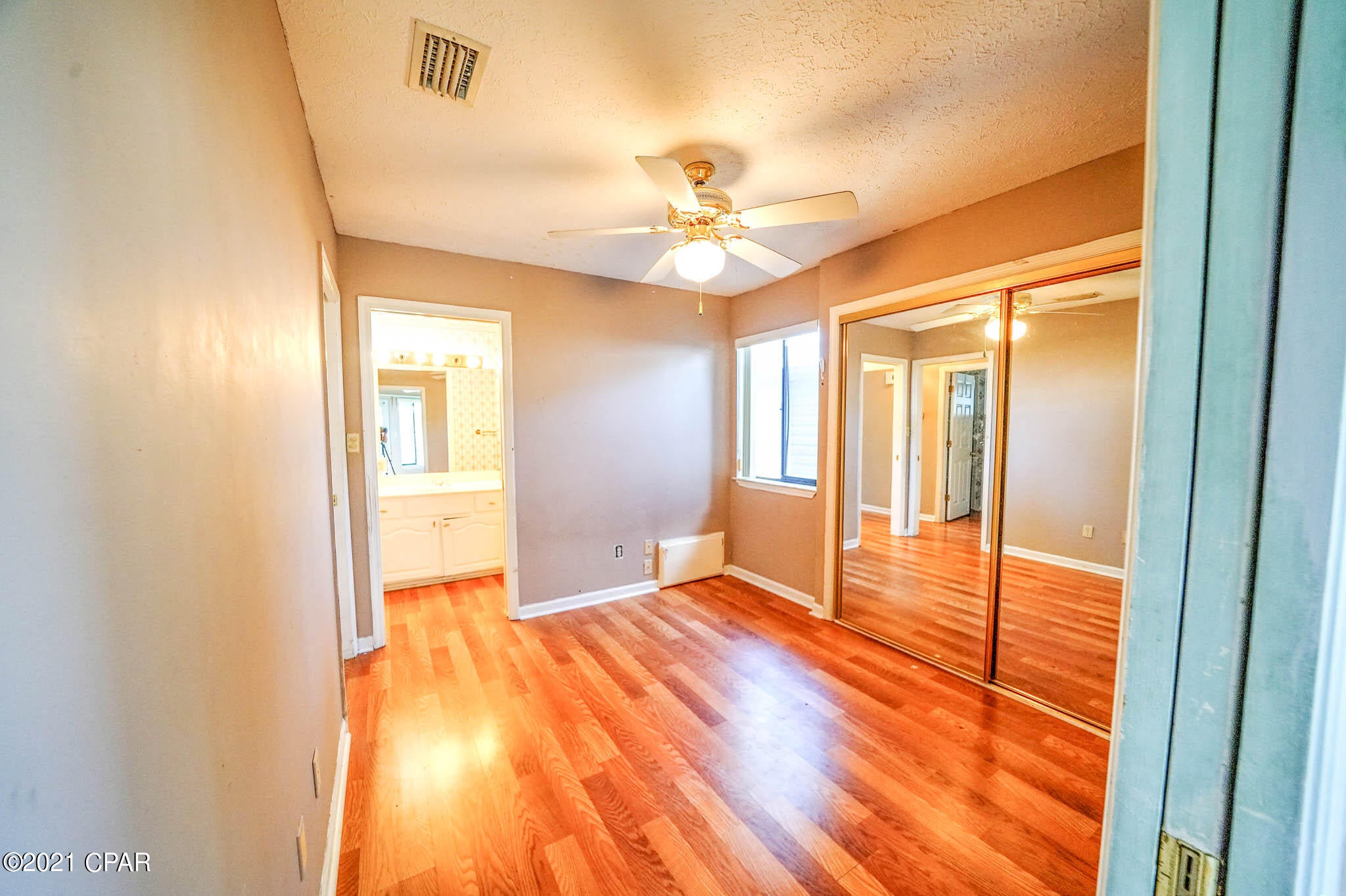 Venture Out Travel Trail - Residential