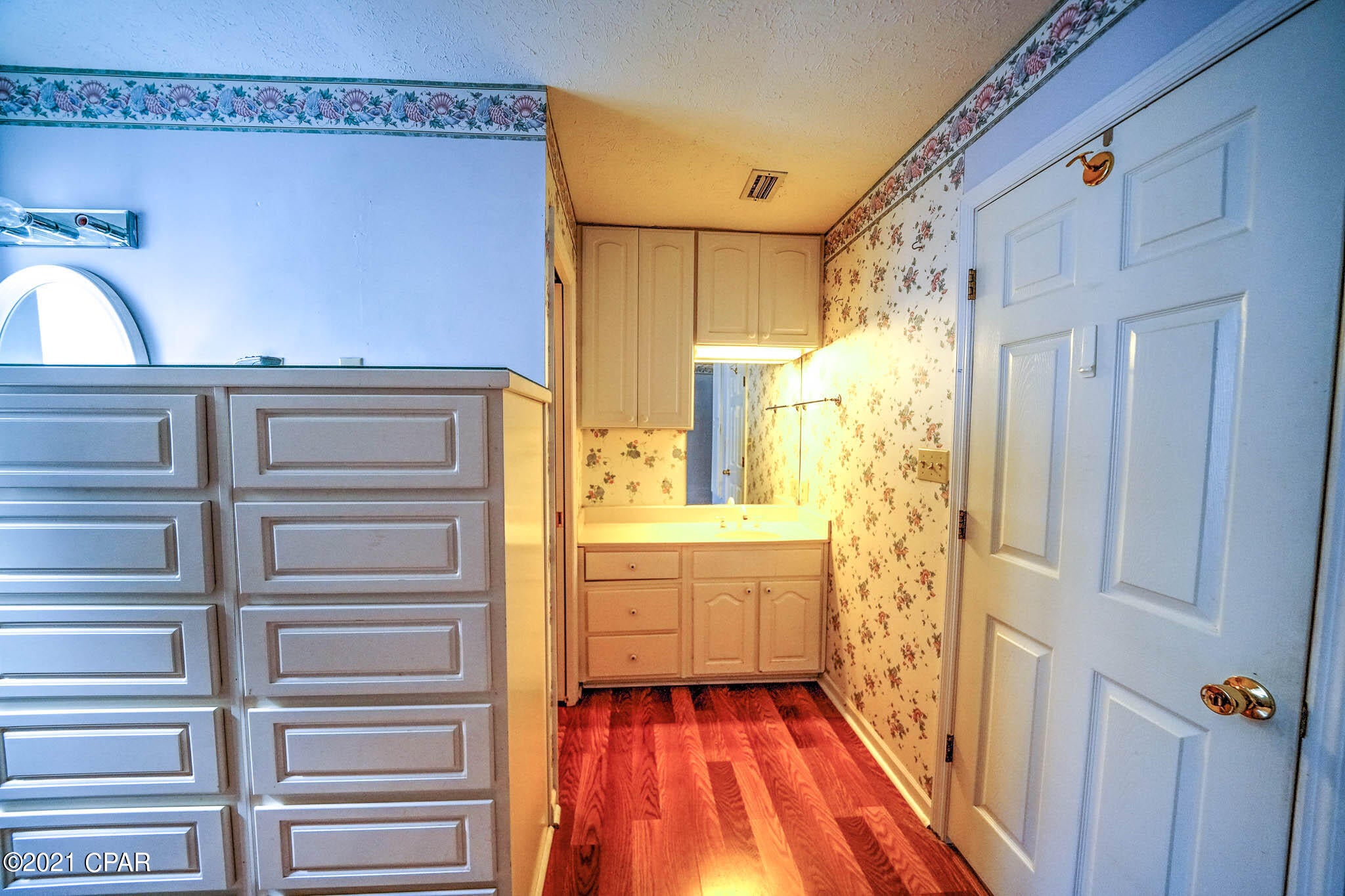 Venture Out Travel Trail - Residential