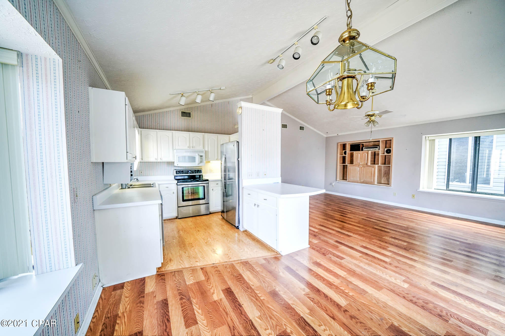 Venture Out Travel Trail - Residential