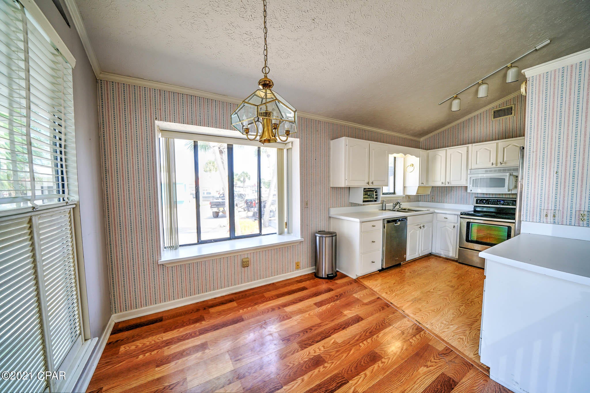 Venture Out Travel Trail - Residential