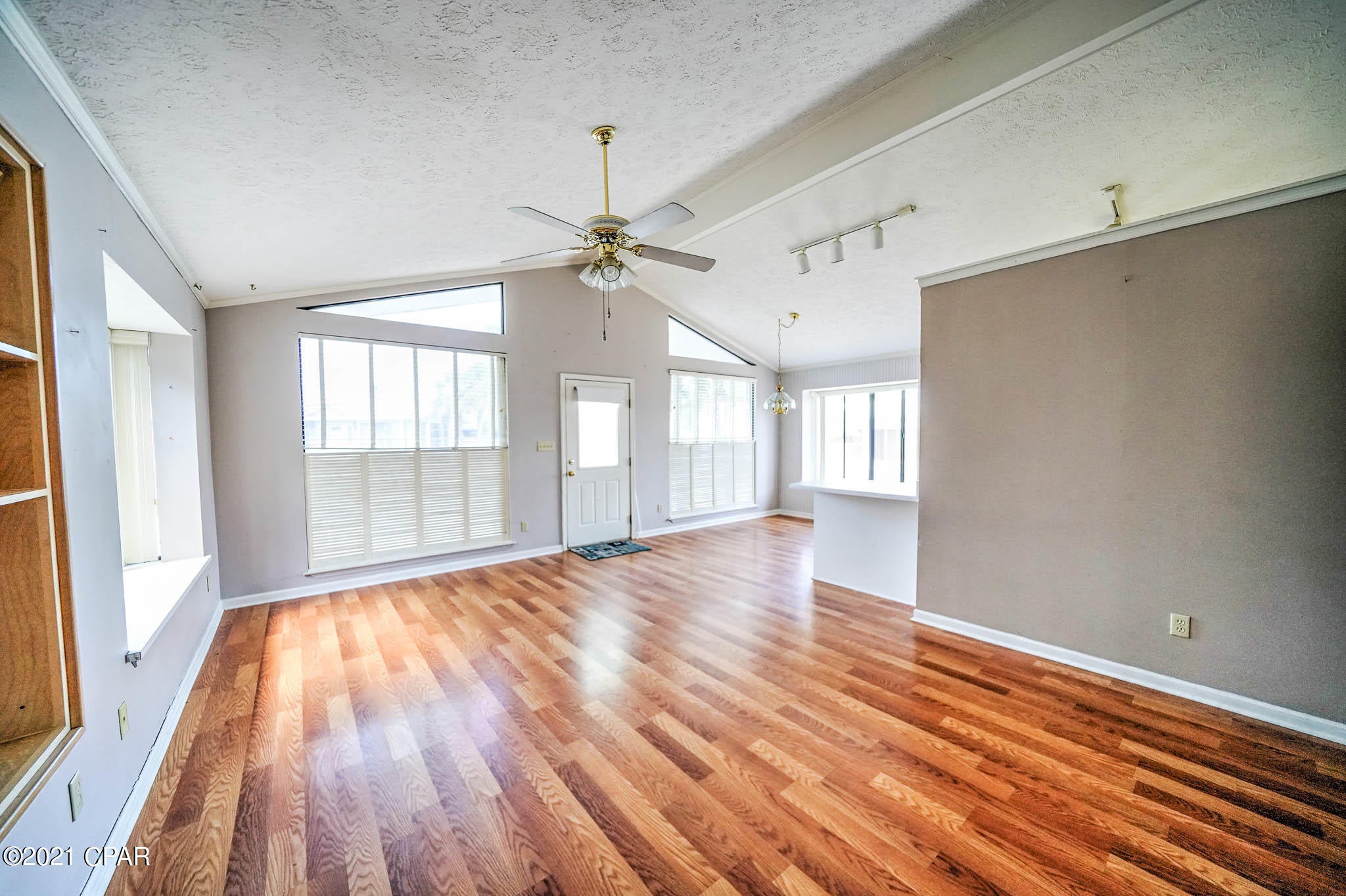 Venture Out Travel Trail - Residential