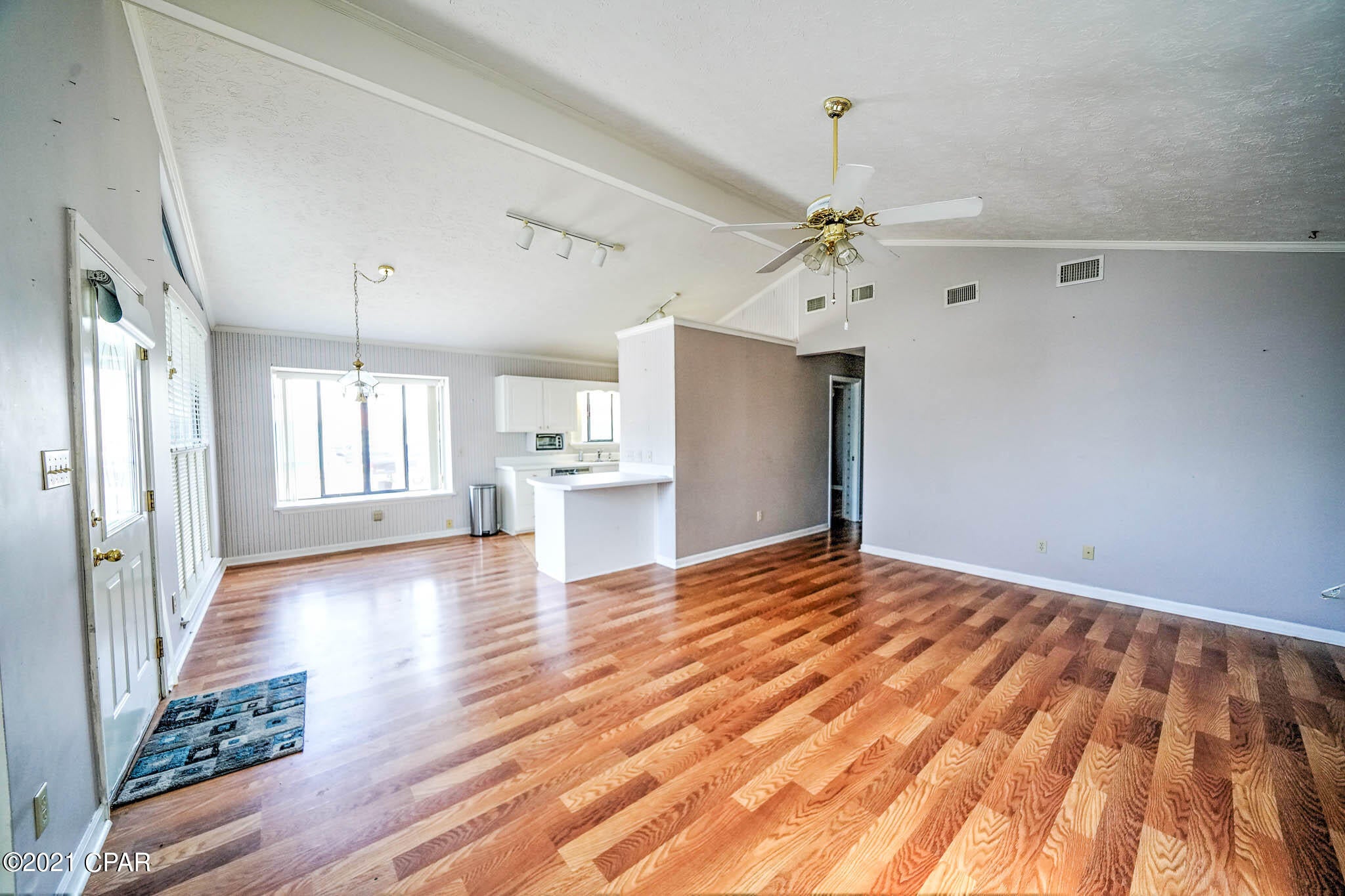 Venture Out Travel Trail - Residential