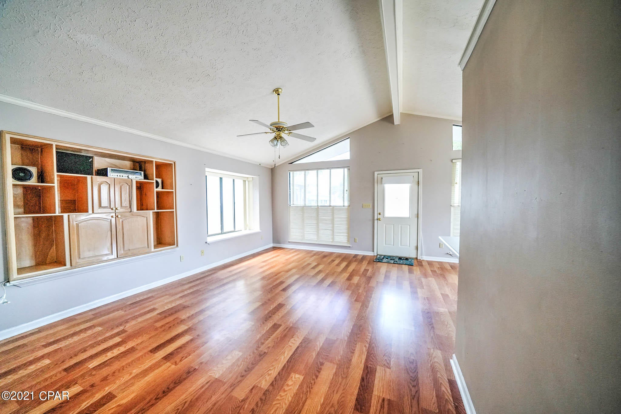 Venture Out Travel Trail - Residential