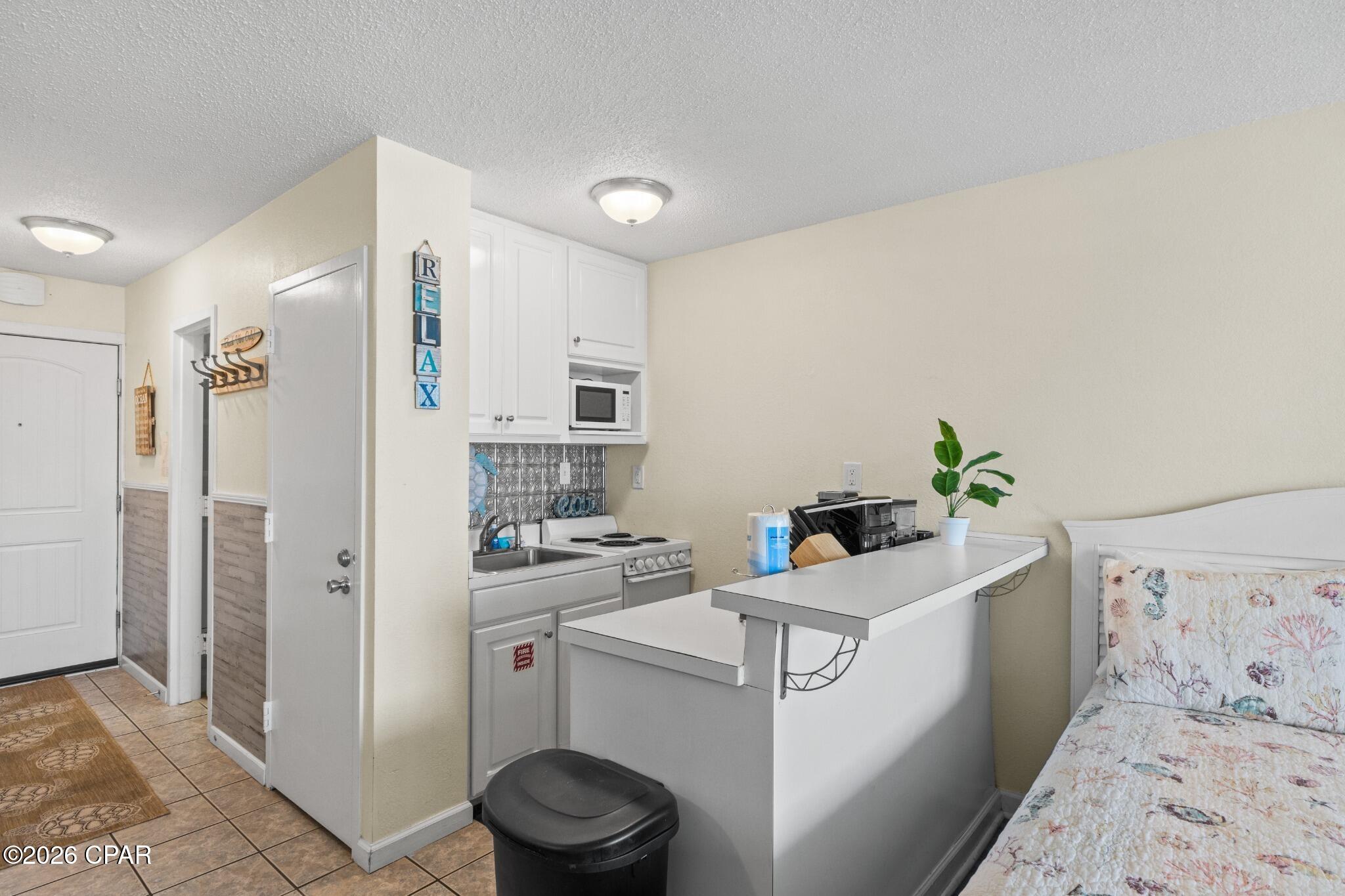 Top Of The Gulf Condo. - Residential
