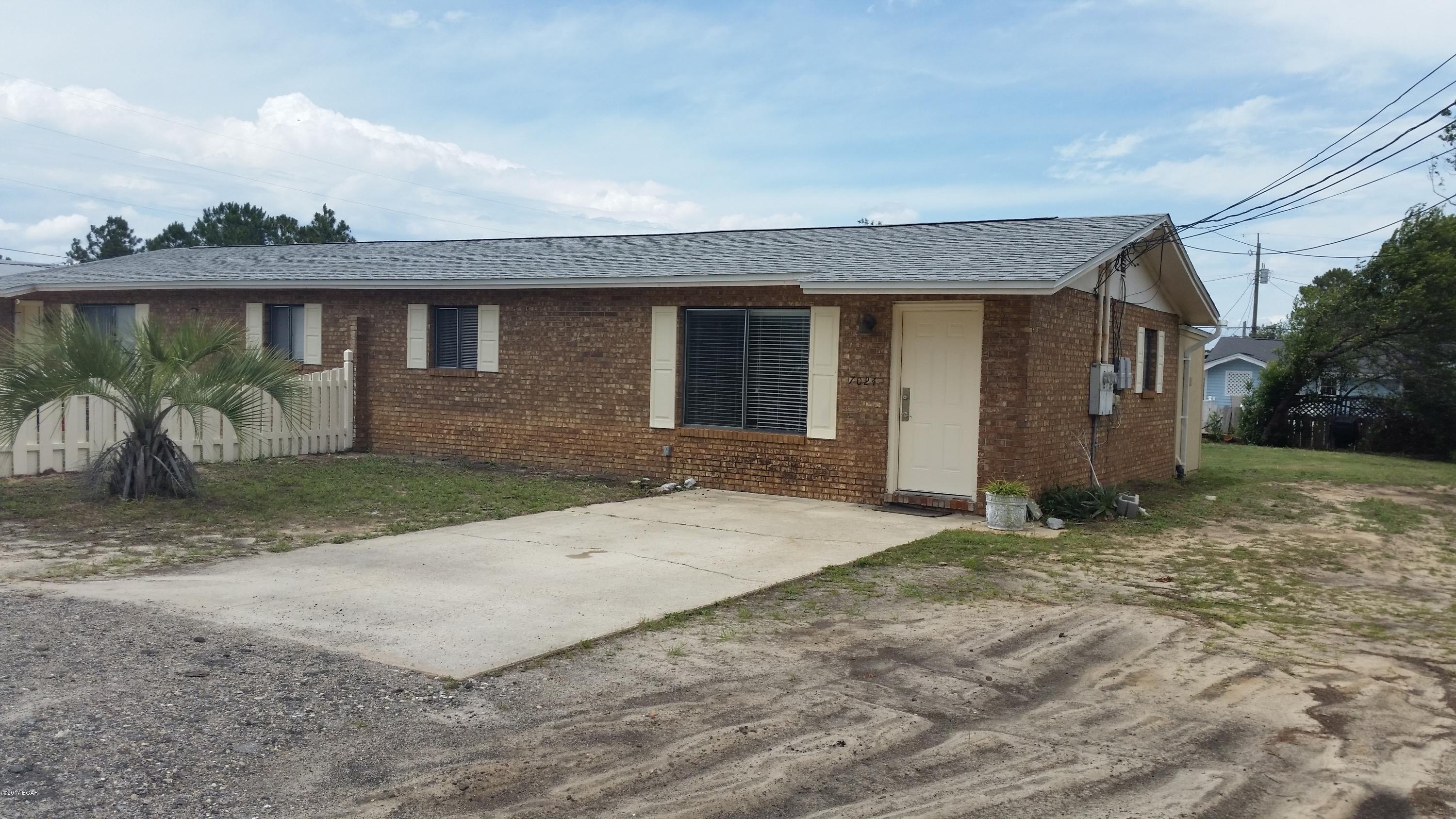Holiday Beach Unit 13 - Residential Lease