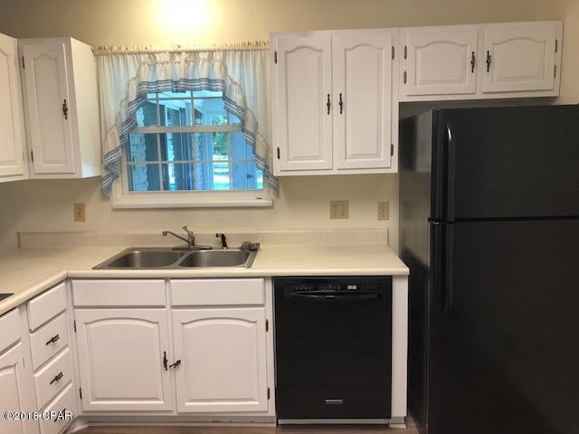 Pine Ridge Estates - Residential Lease