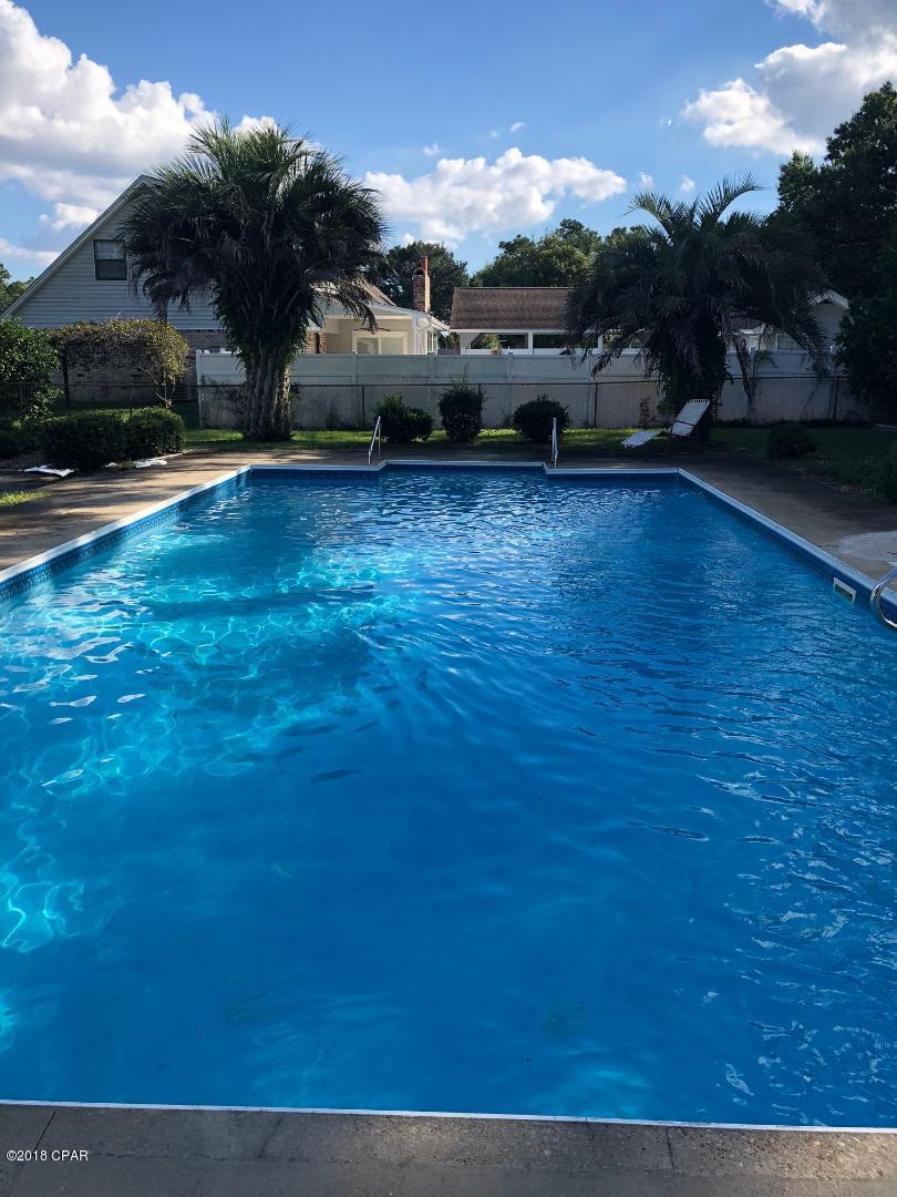Pine Ridge Estates - Residential Lease