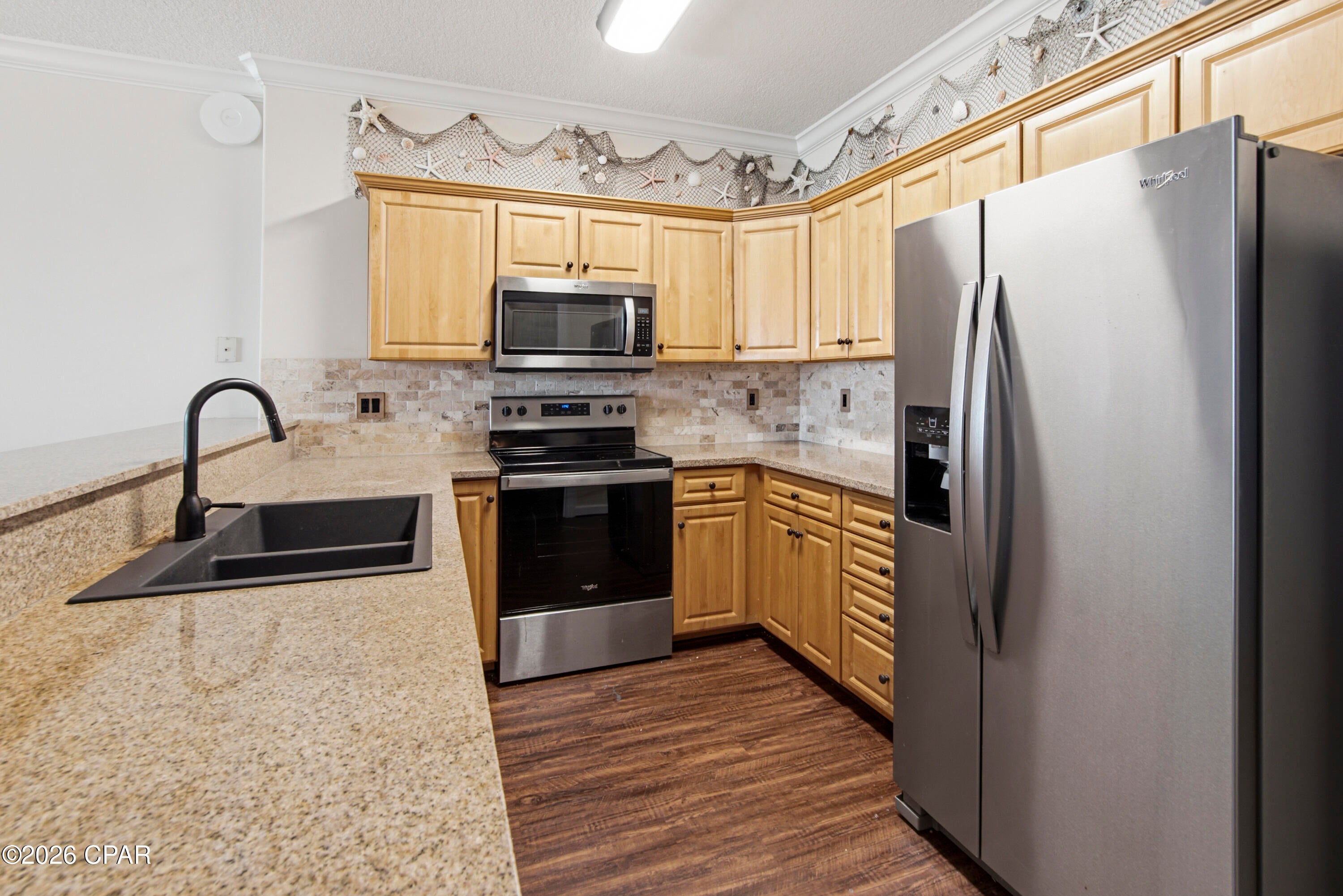 Twin Palms Resort - Residential