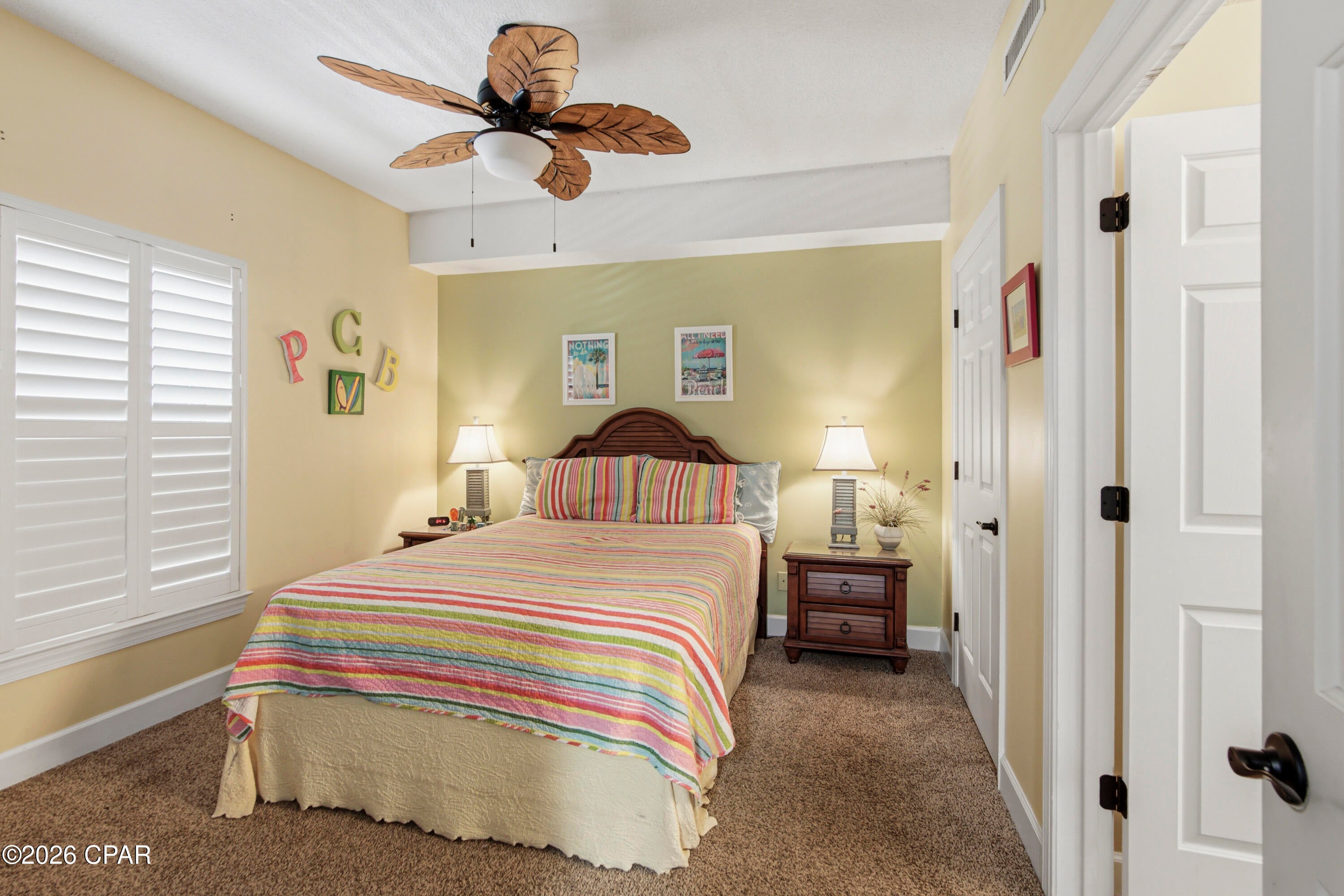 Twin Palms Resort - Residential