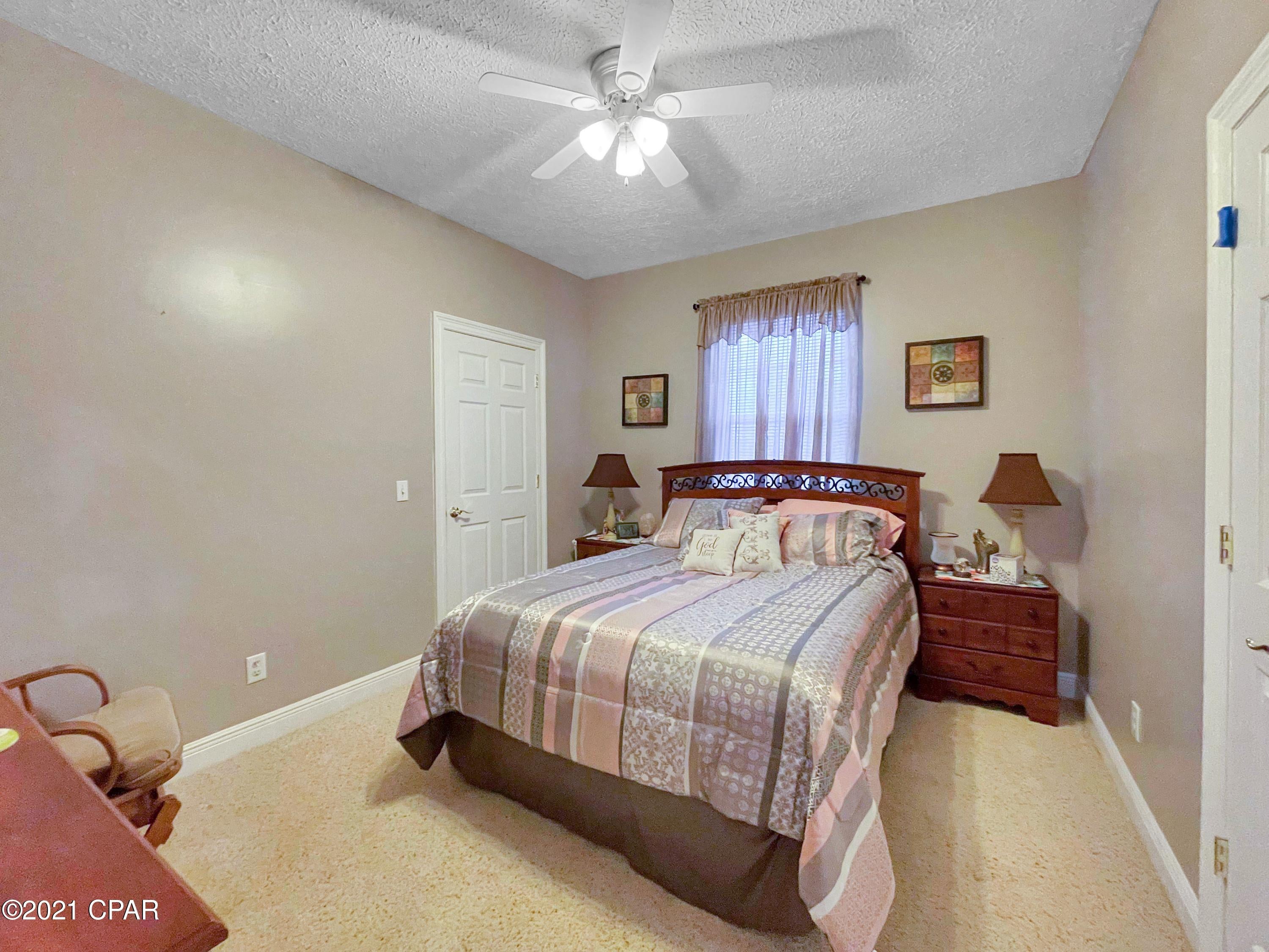 White Oaks - Residential
