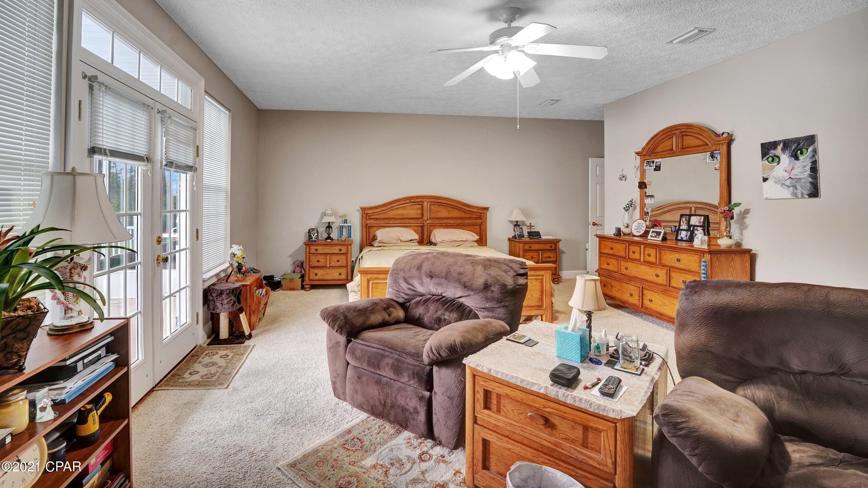 White Oaks - Residential