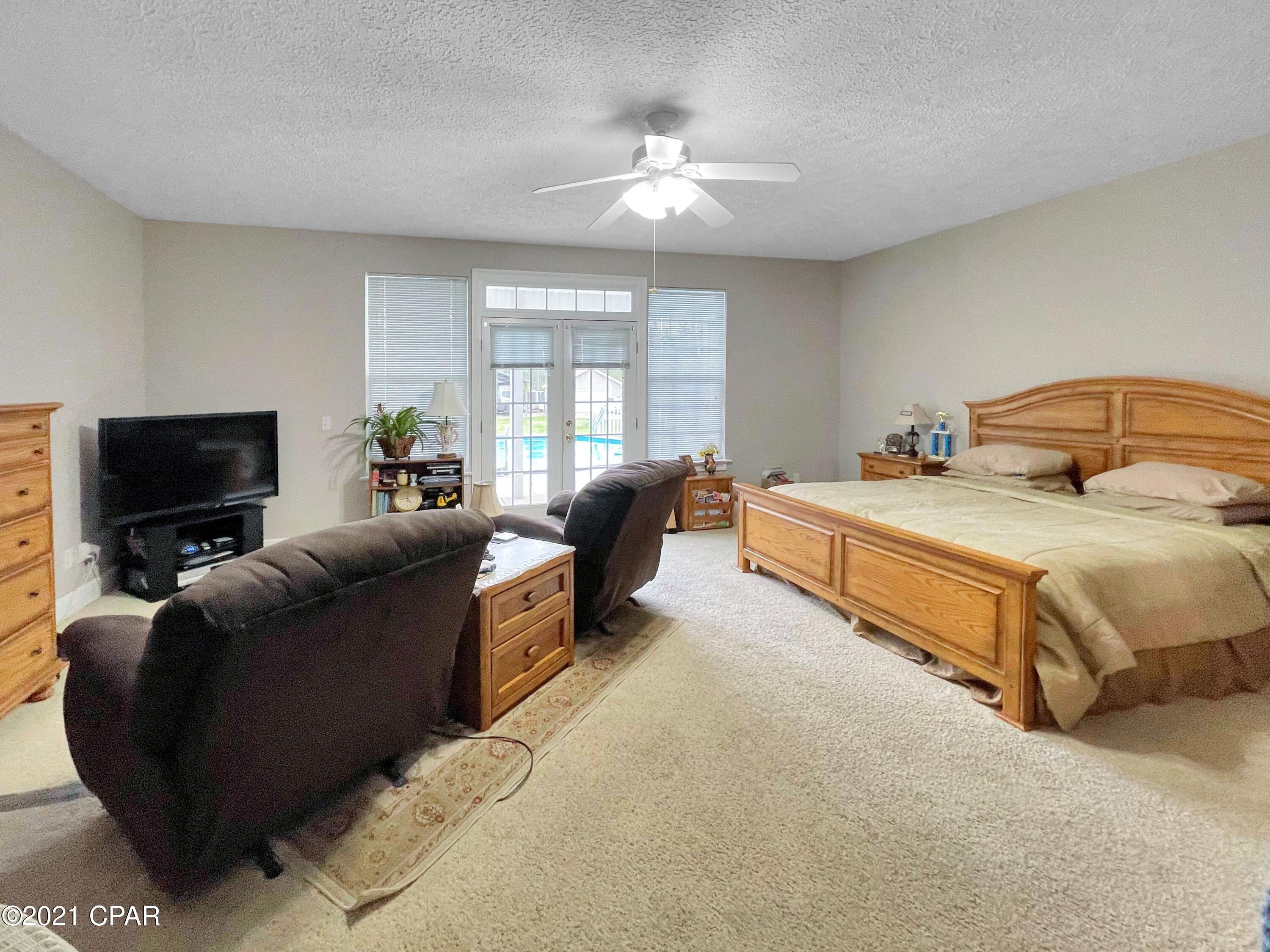 White Oaks - Residential