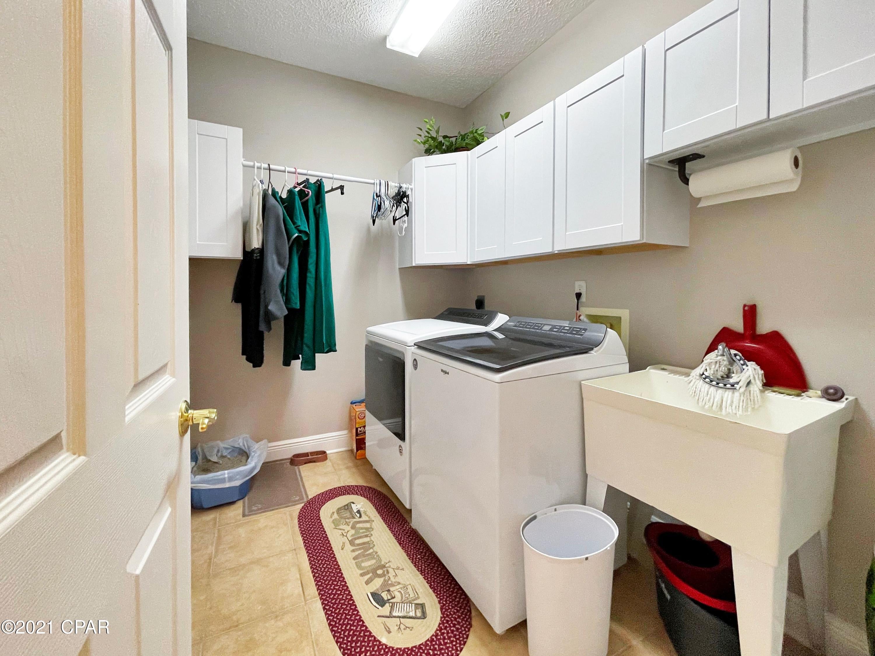 White Oaks - Residential