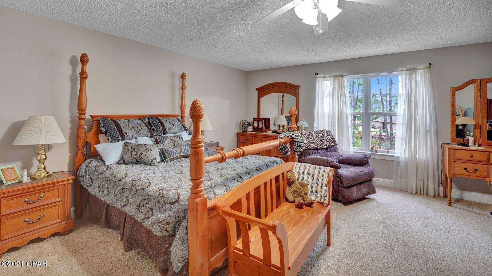White Oaks - Residential