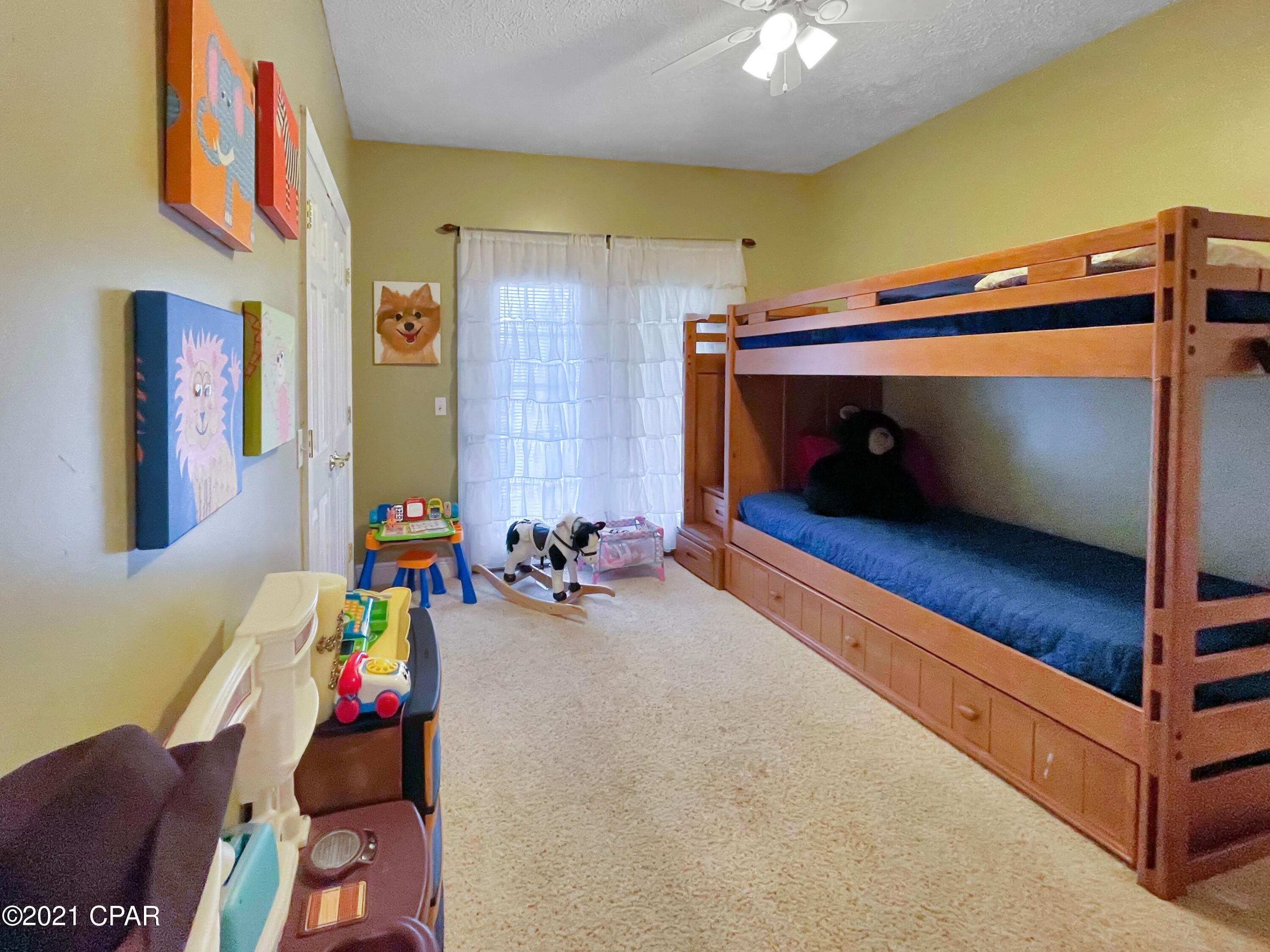 White Oaks - Residential
