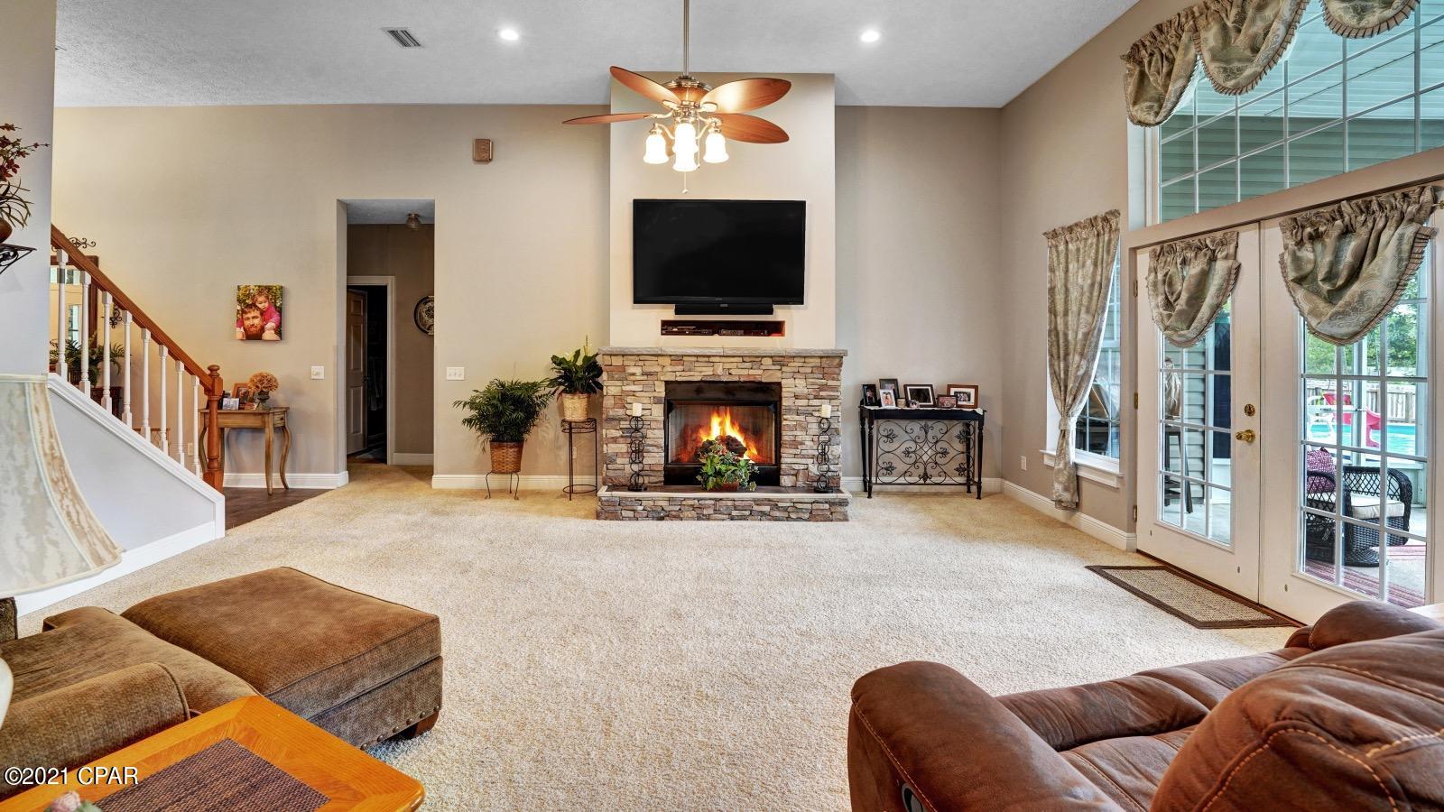 White Oaks - Residential