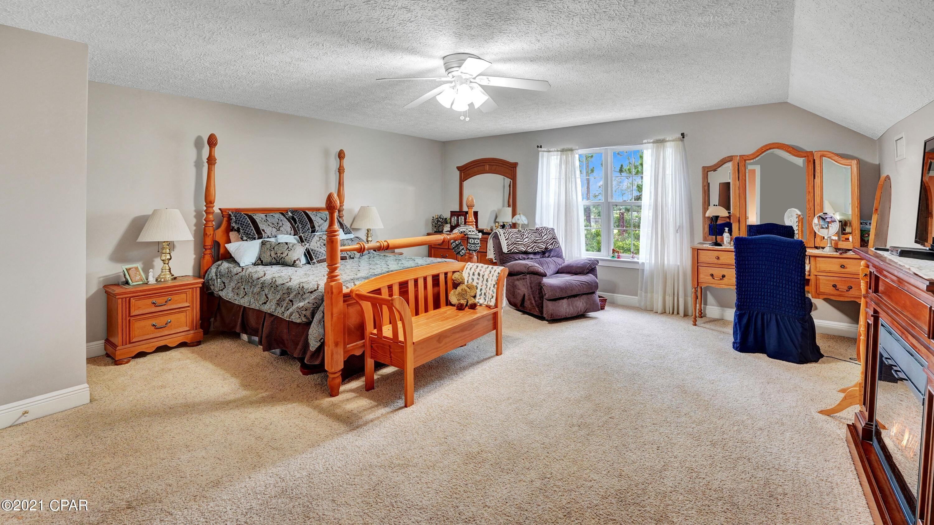White Oaks - Residential