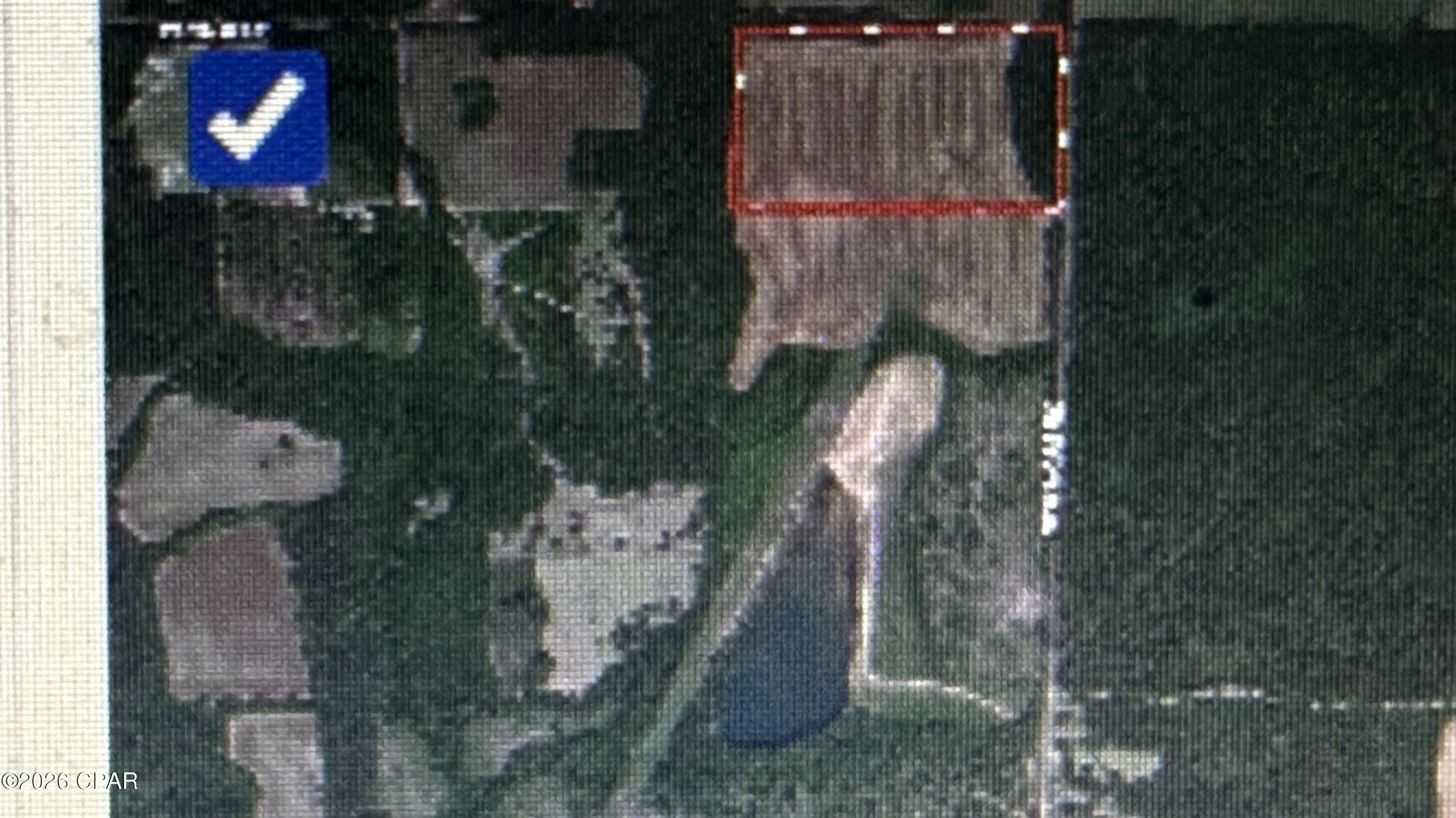 20 + or - acres on paved road close to Marianna & the interstate.

Two 20 acre parcel available or 40 acres available.