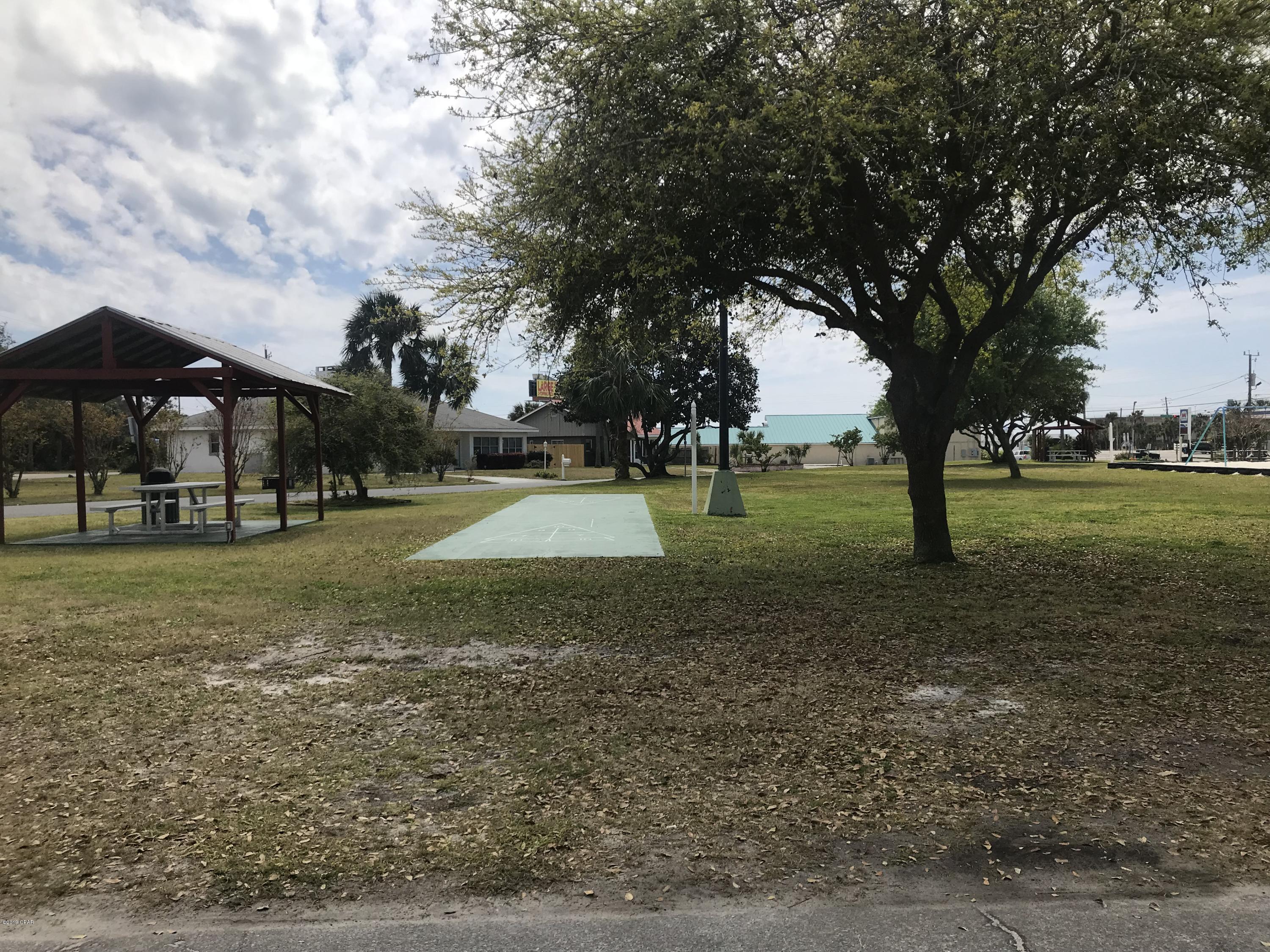 Bahama Beach - Land