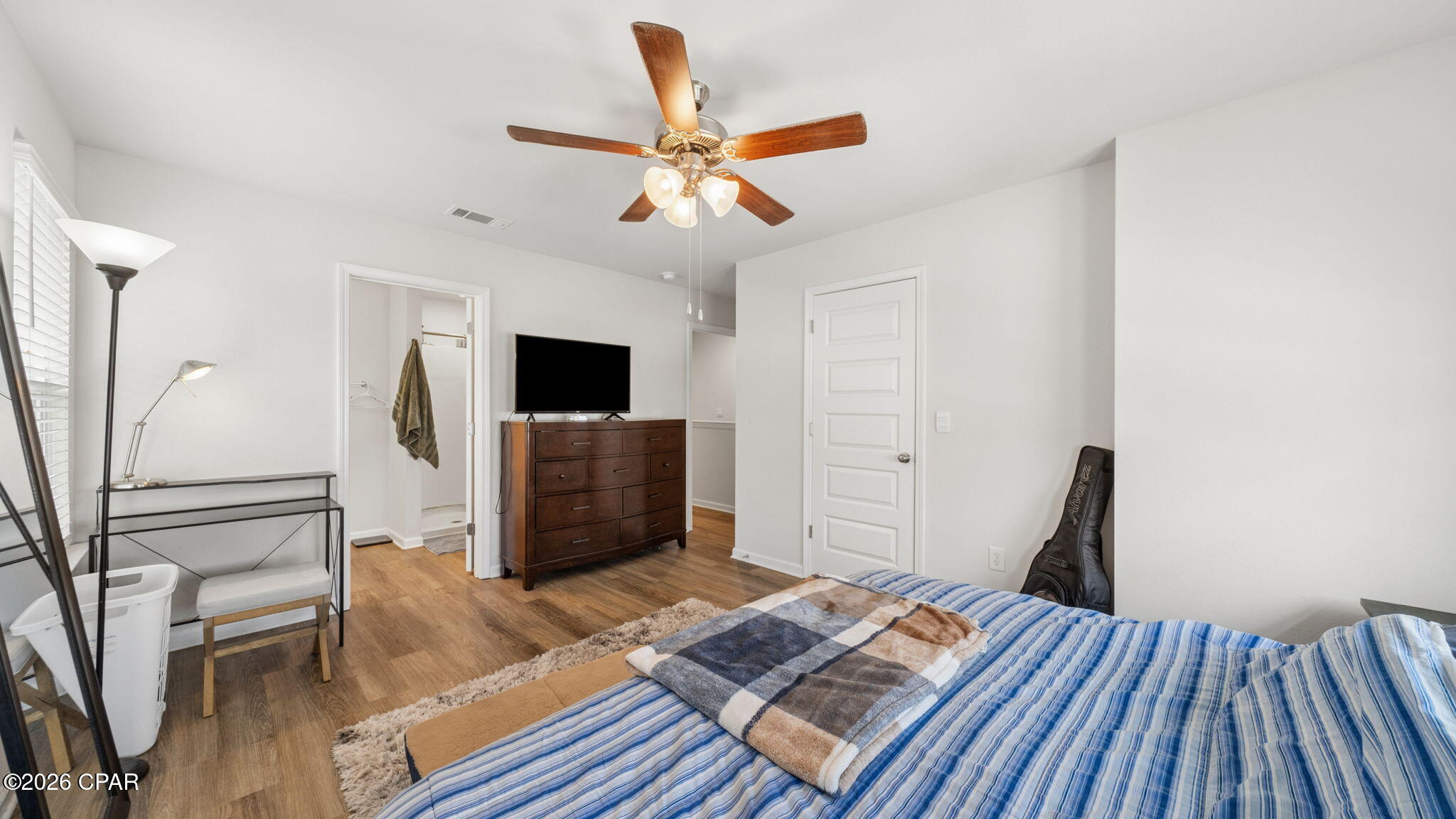 Jakes Landing - Residential Lease