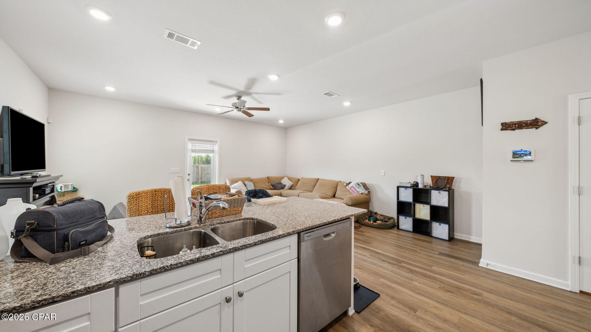 Jakes Landing - Residential Lease