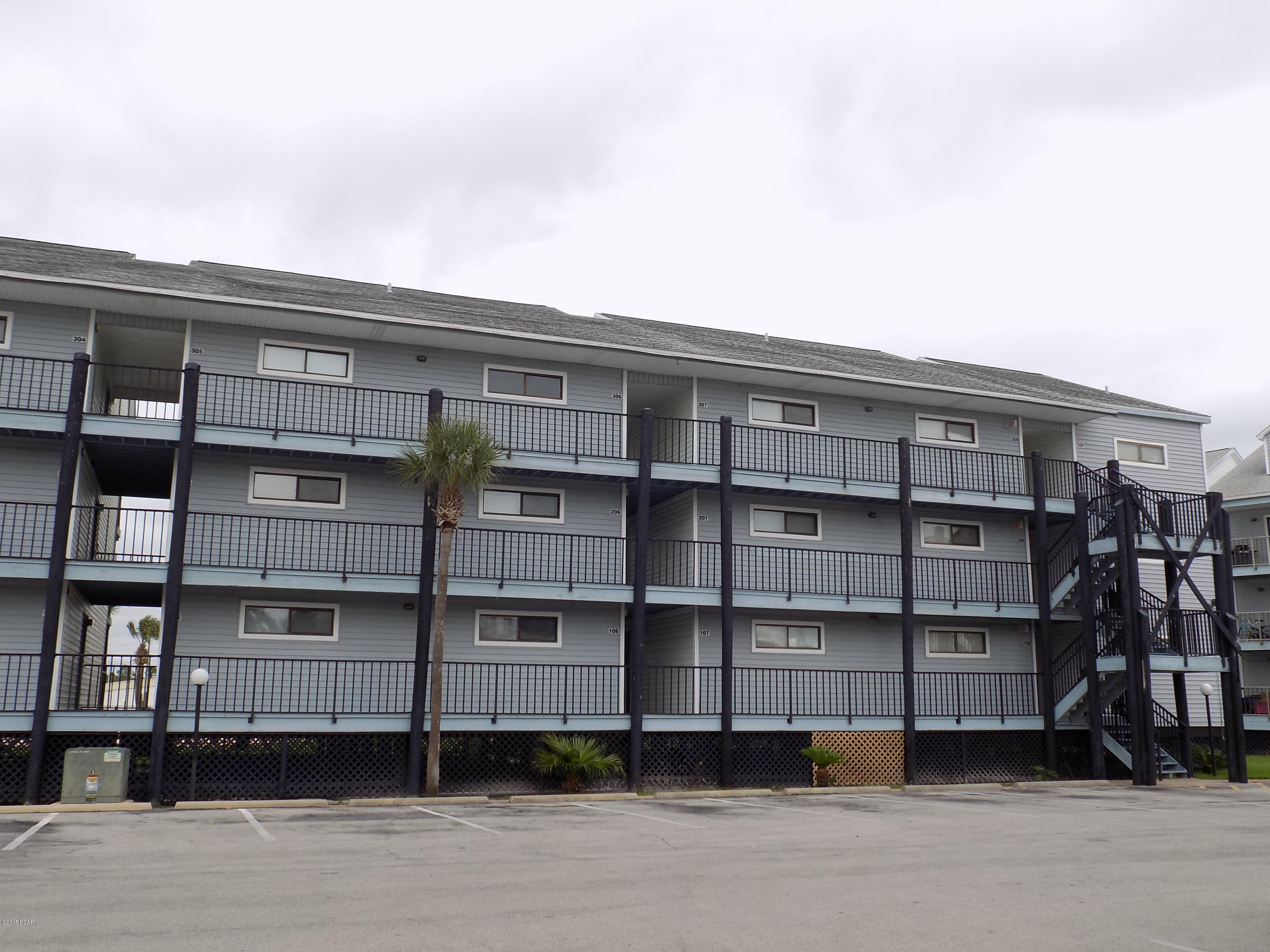 Treasure Cove is a very nice property with beautiful views of Grand Lagoon. The condo is a one bedroom, one bath with a nice size loft that could be used a second bedroom or home office. The large balcony overlooks the Lagoon with beautiful views.