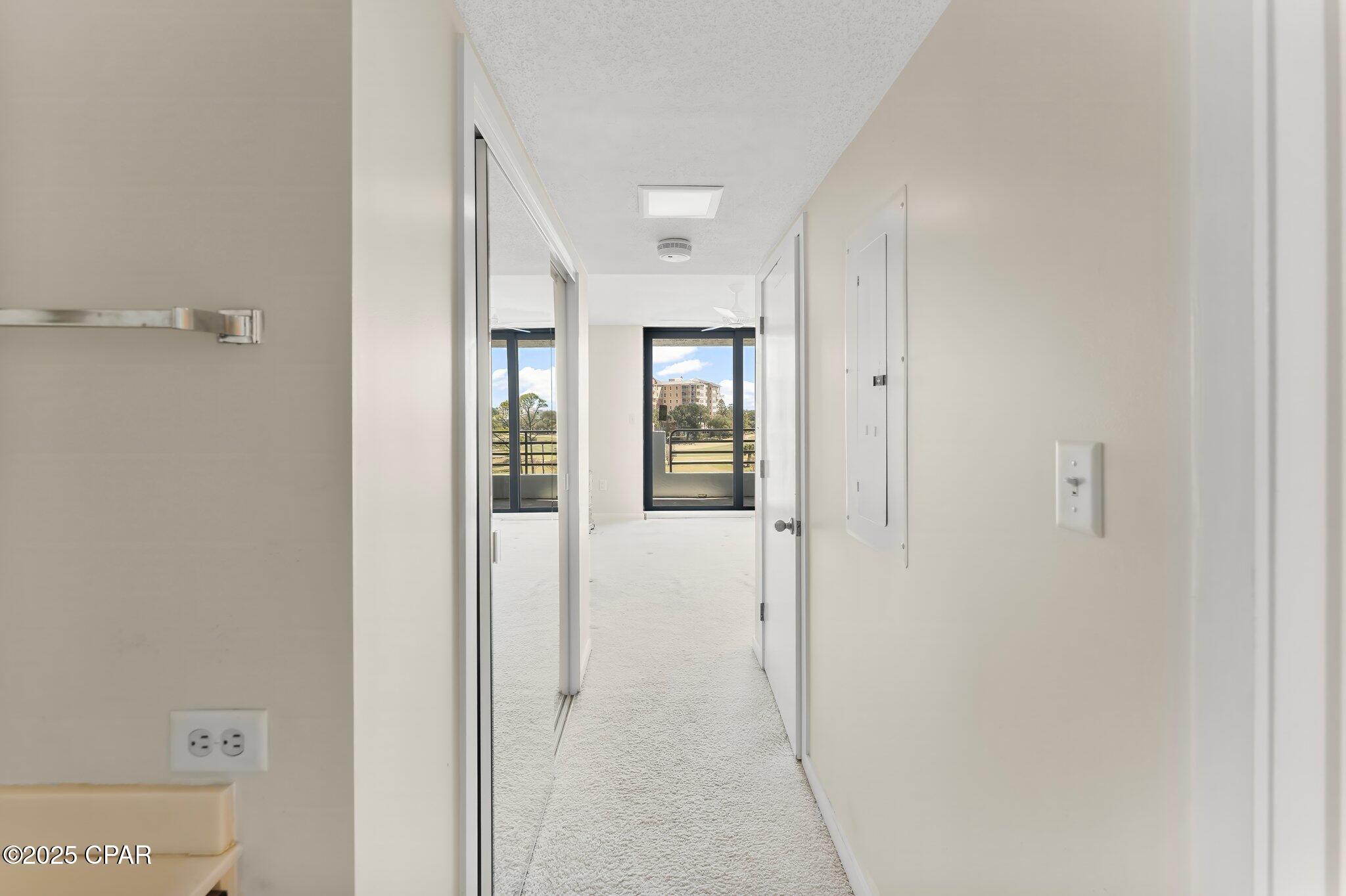 Lagoon Towers Phase I - Residential