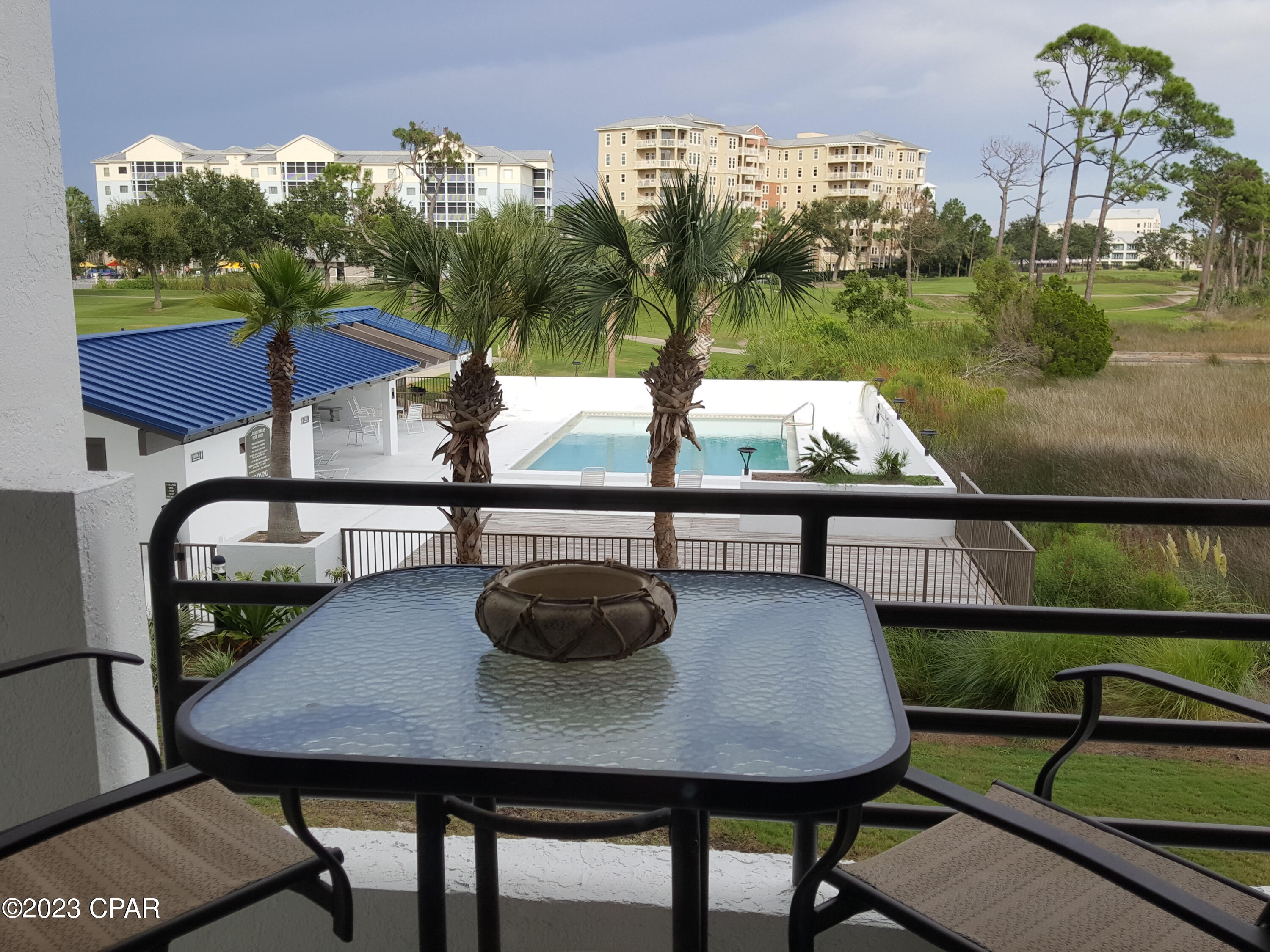 Lagoon Towers Phase I - Residential