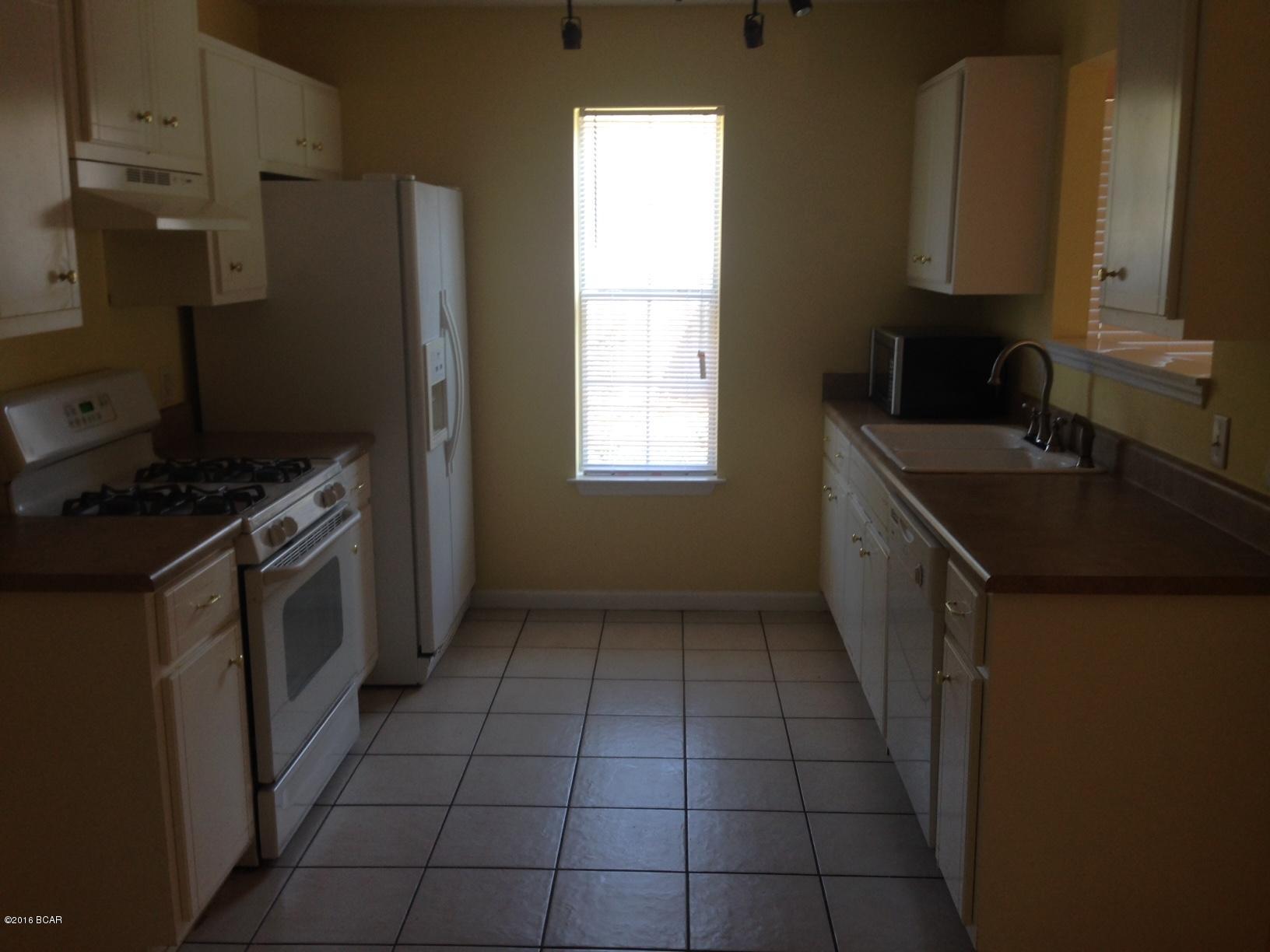 Summer Lace - Residential Lease