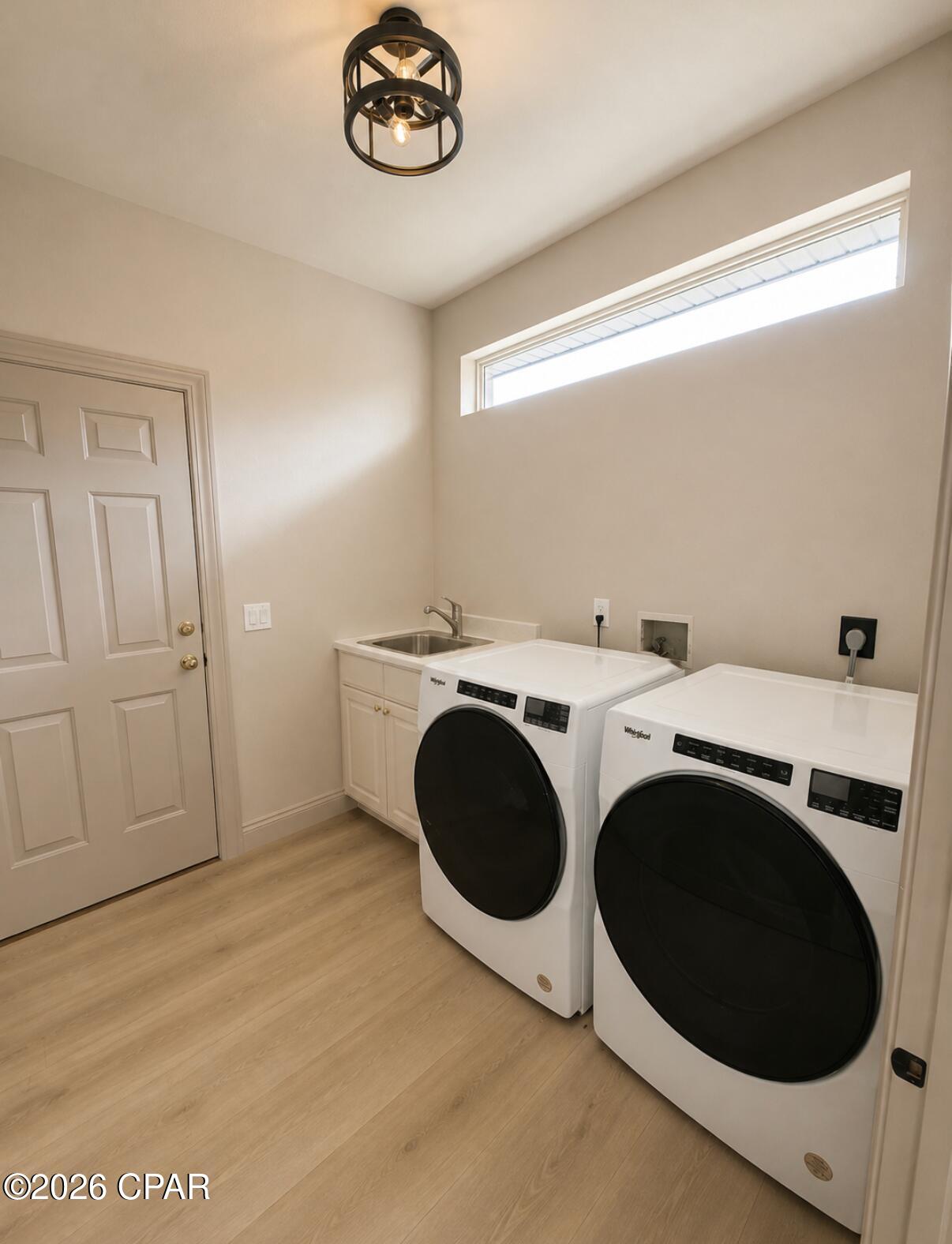 Colony Club Hrbr Ph 3 - Residential