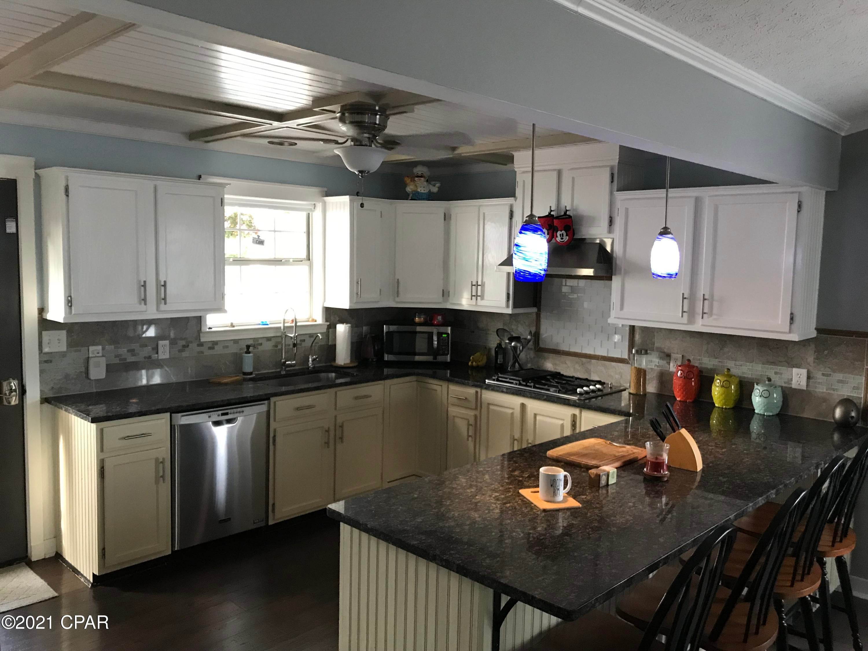 Bid-A-Wee North 1st Add - Residential