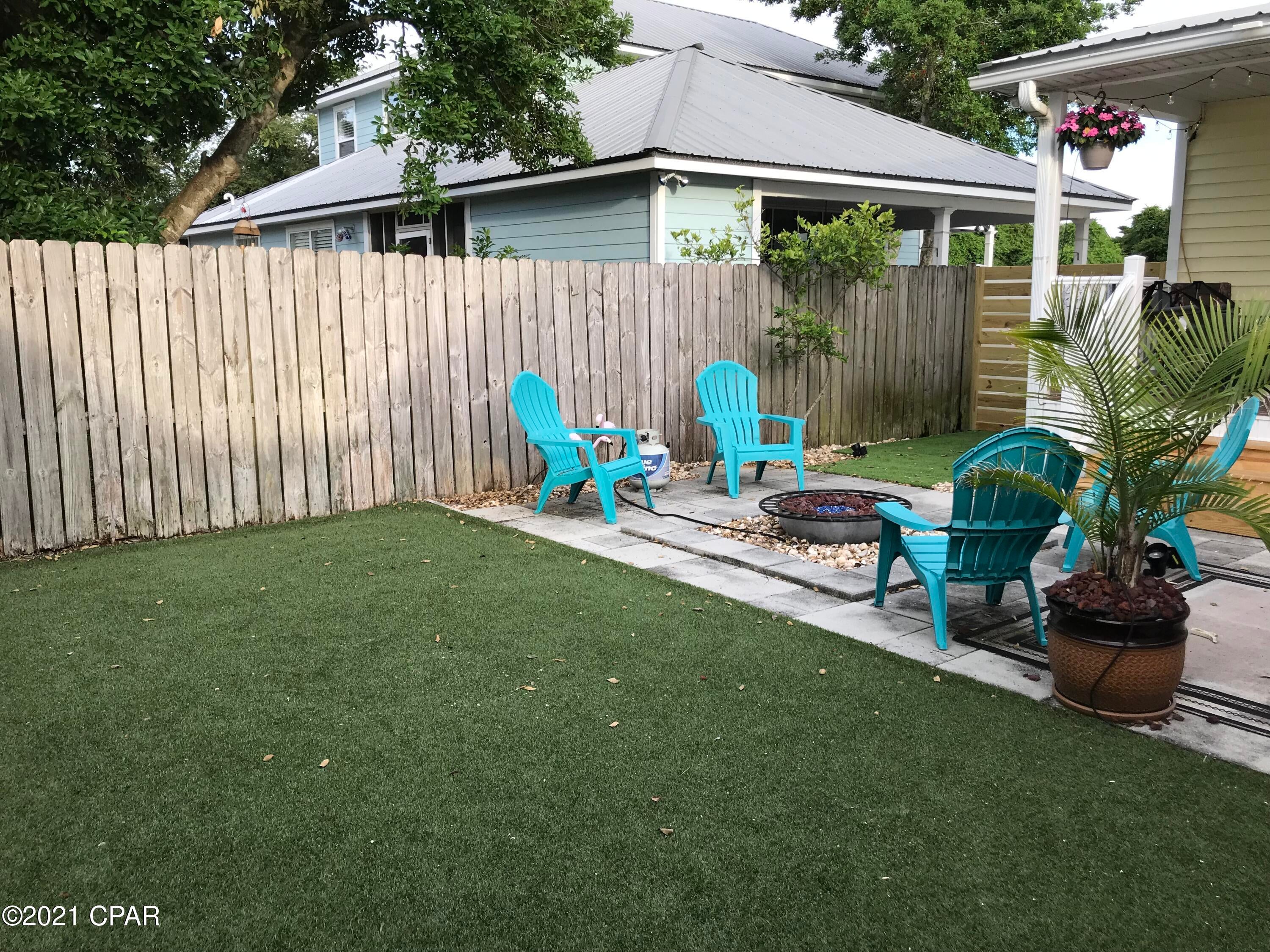 Bid-A-Wee North 1st Add - Residential