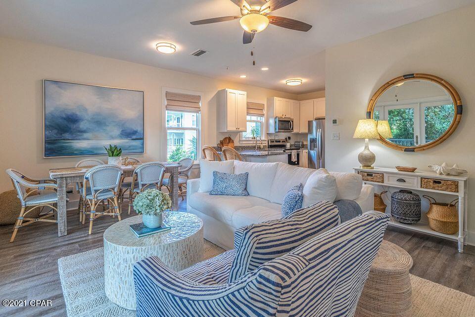 ENTERED FOR COMP PURPOSES ONLY. MEGHAN HALL WAS THE SELLING AGENT AND DUSTYN STEINBACH WAS THE LISTING AGENT.