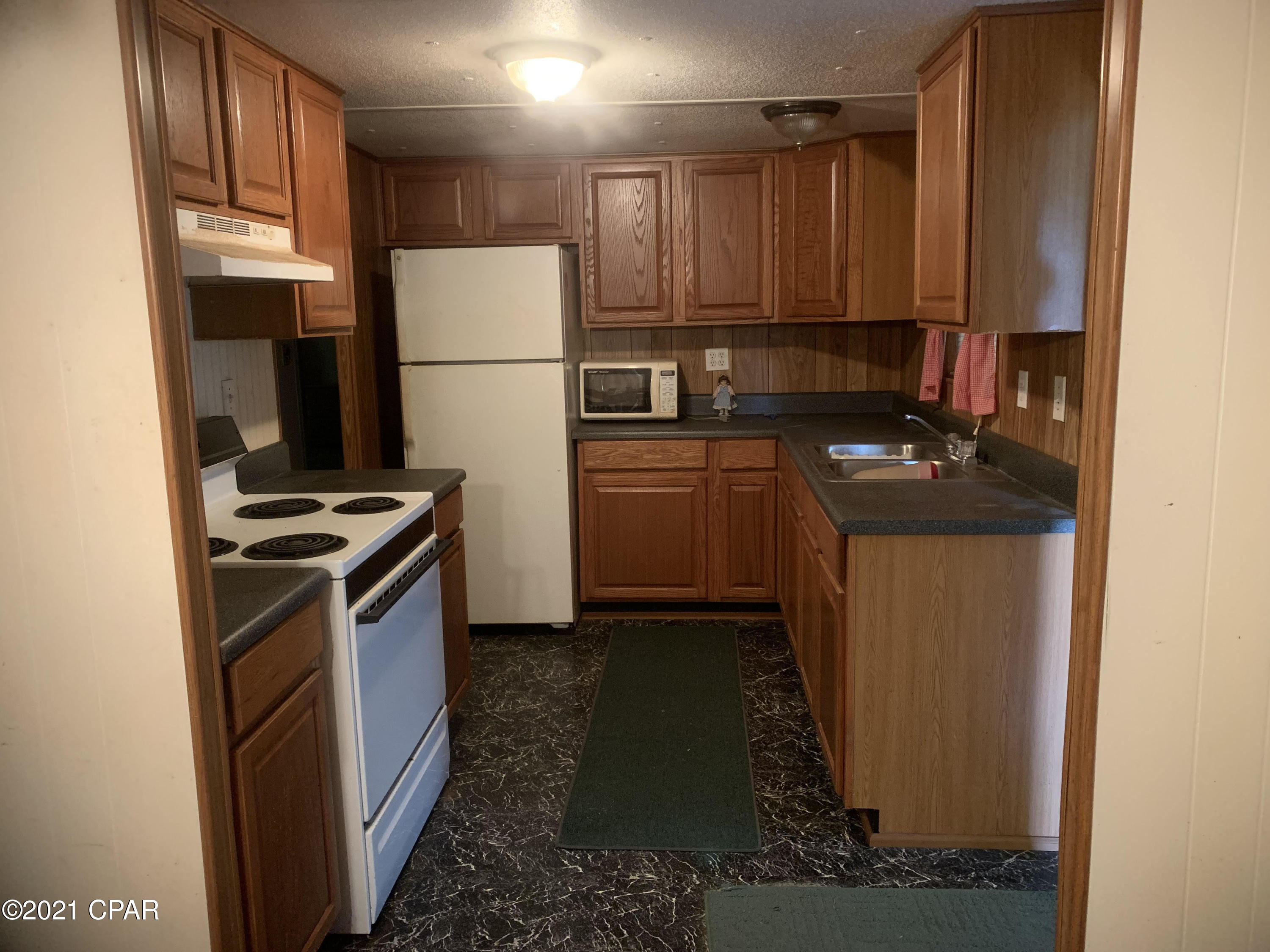 [No Recorded Subdiv] - Residential