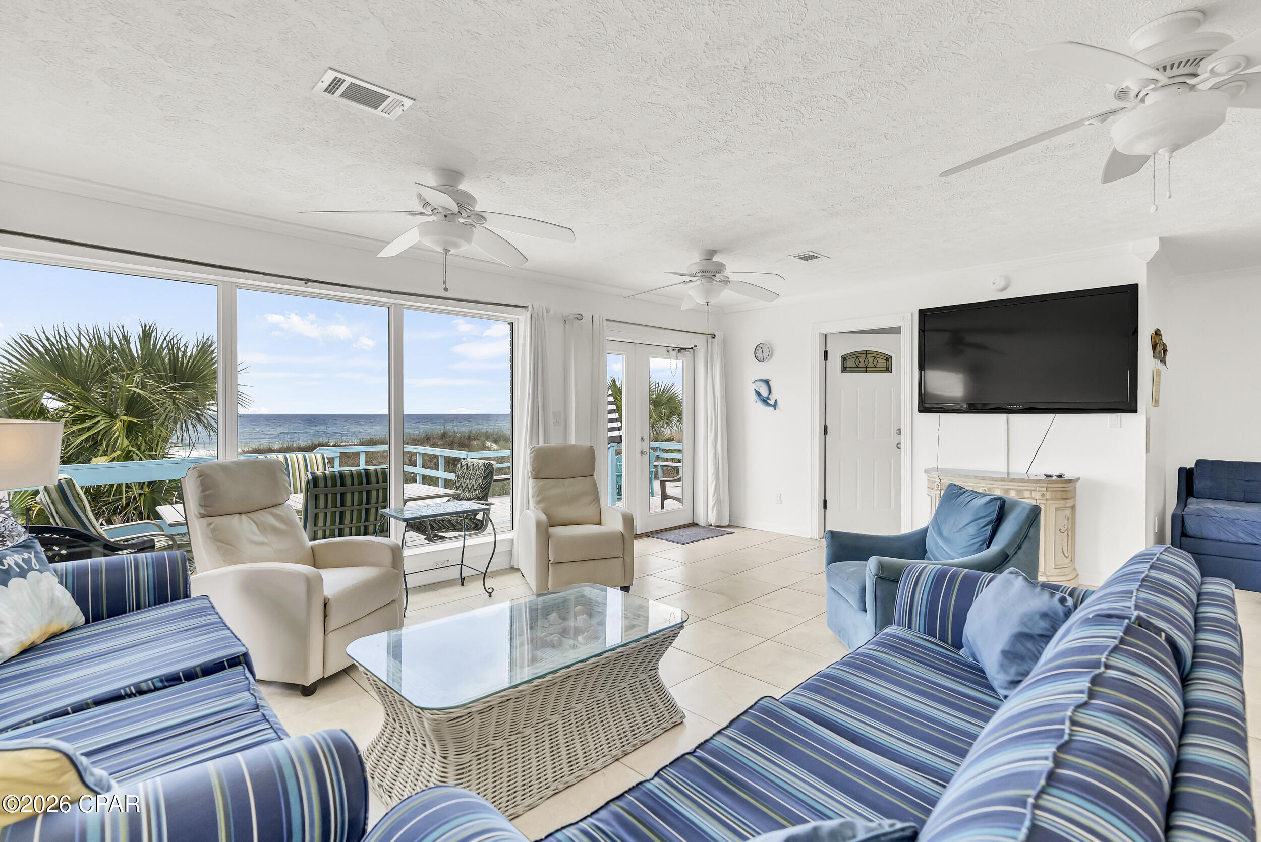 Lullwater Beach - Residential