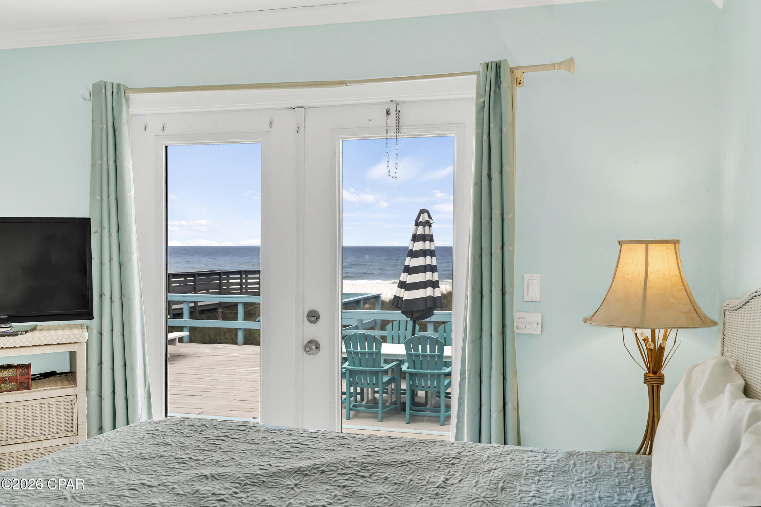 Lullwater Beach - Residential