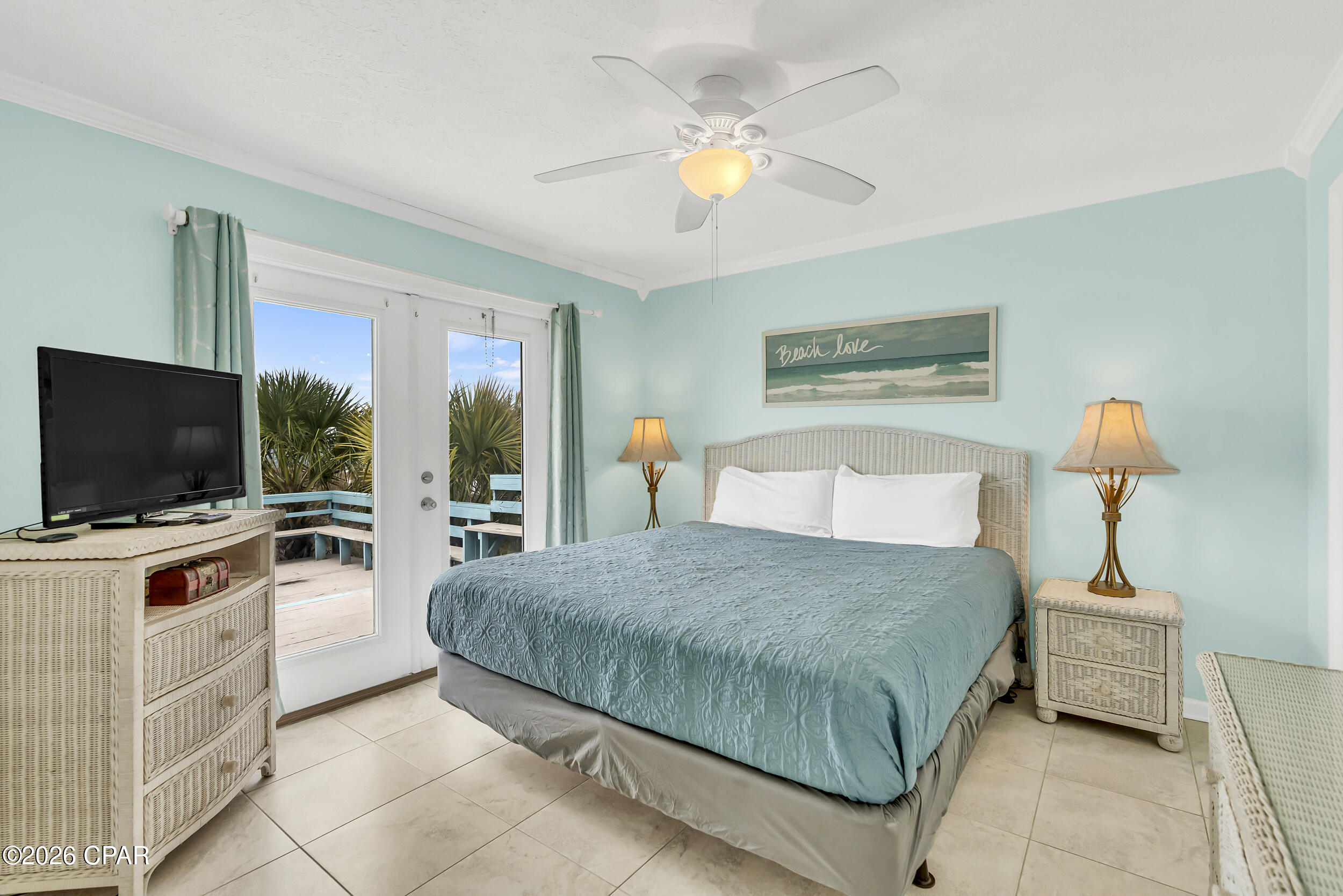 Lullwater Beach - Residential