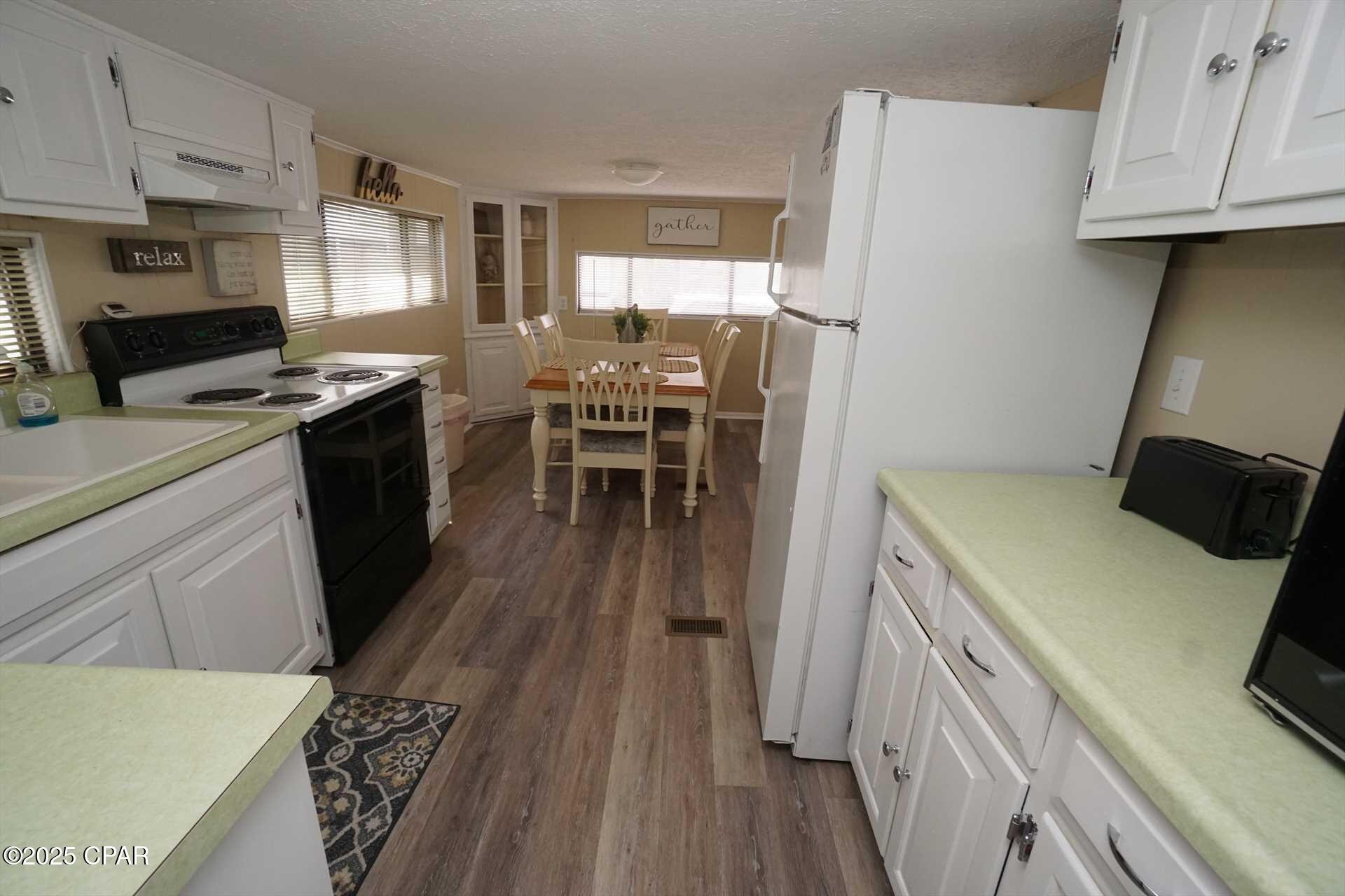 Venture Out Travel Trail - Residential
