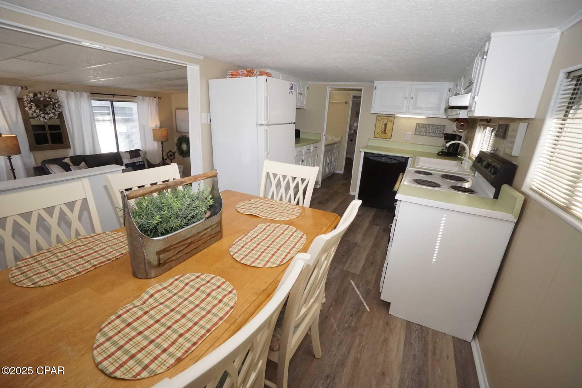 Venture Out Travel Trail - Residential