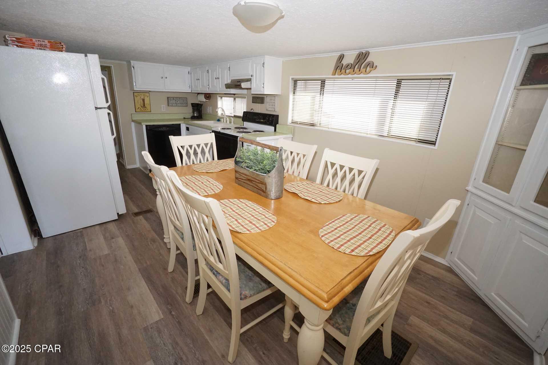 Venture Out Travel Trail - Residential