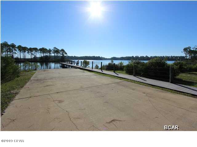 Laird Bayou - Land