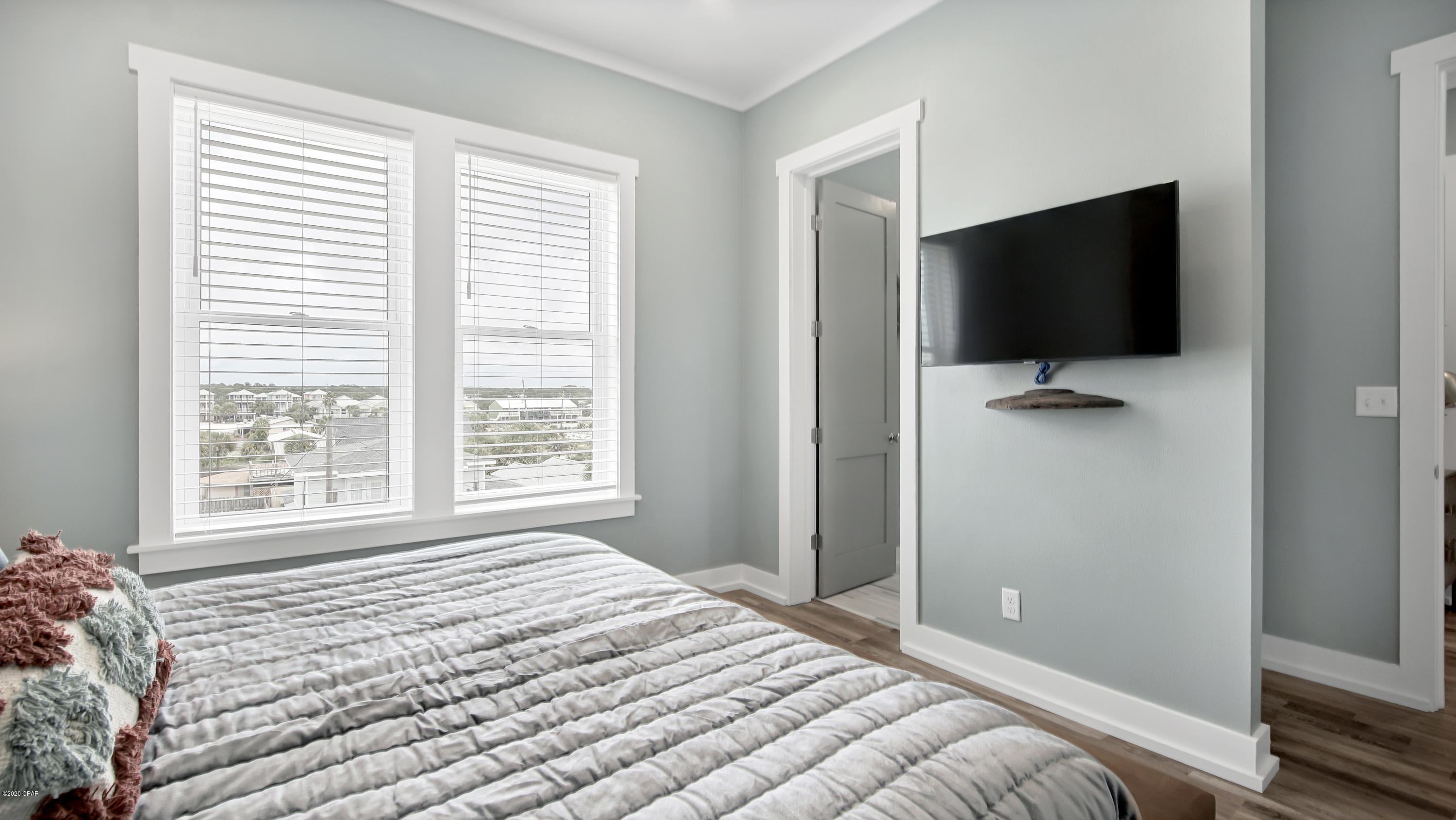 Crescent Beach Unit 1 - Residential