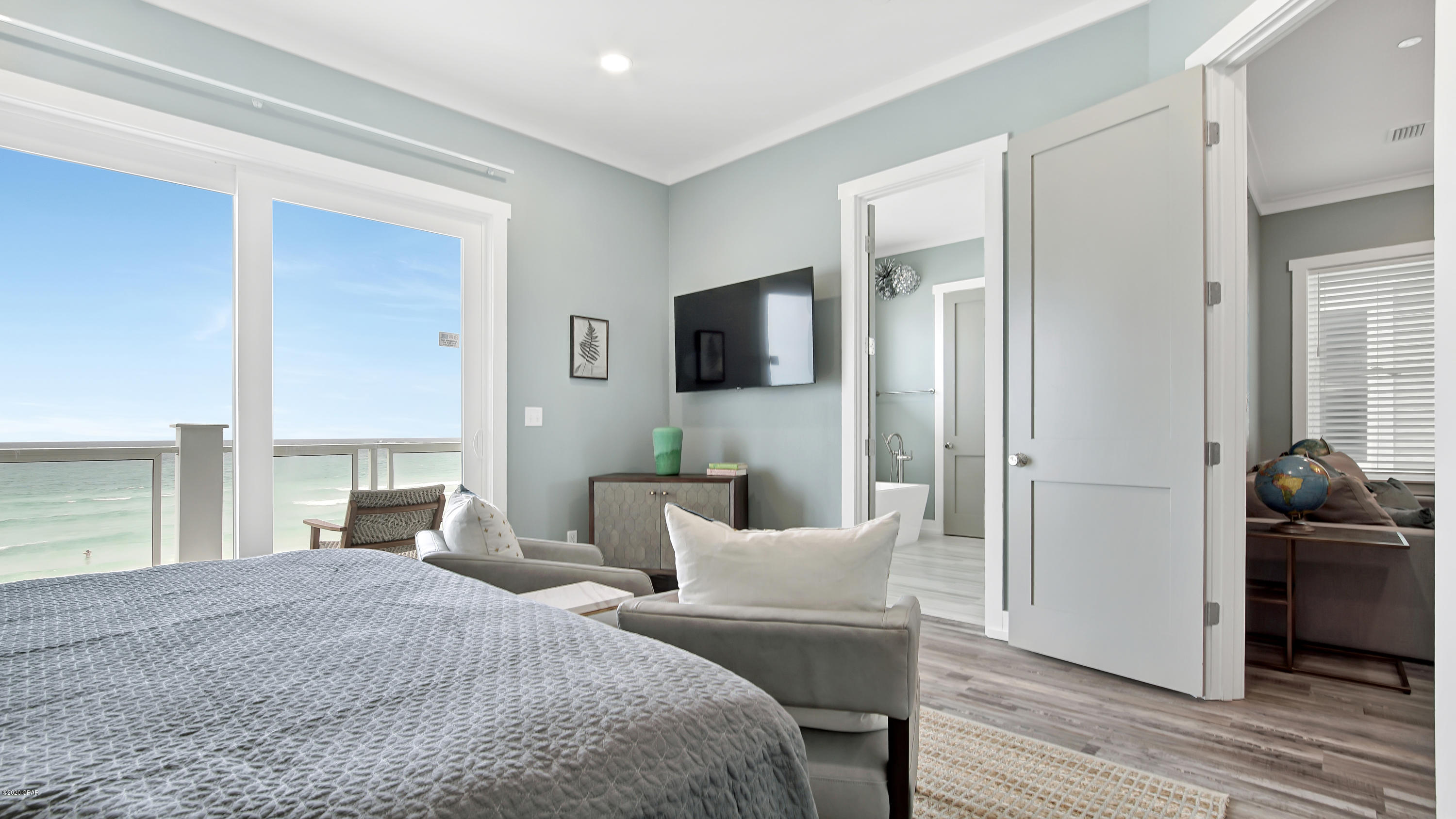 Crescent Beach Unit 1 - Residential