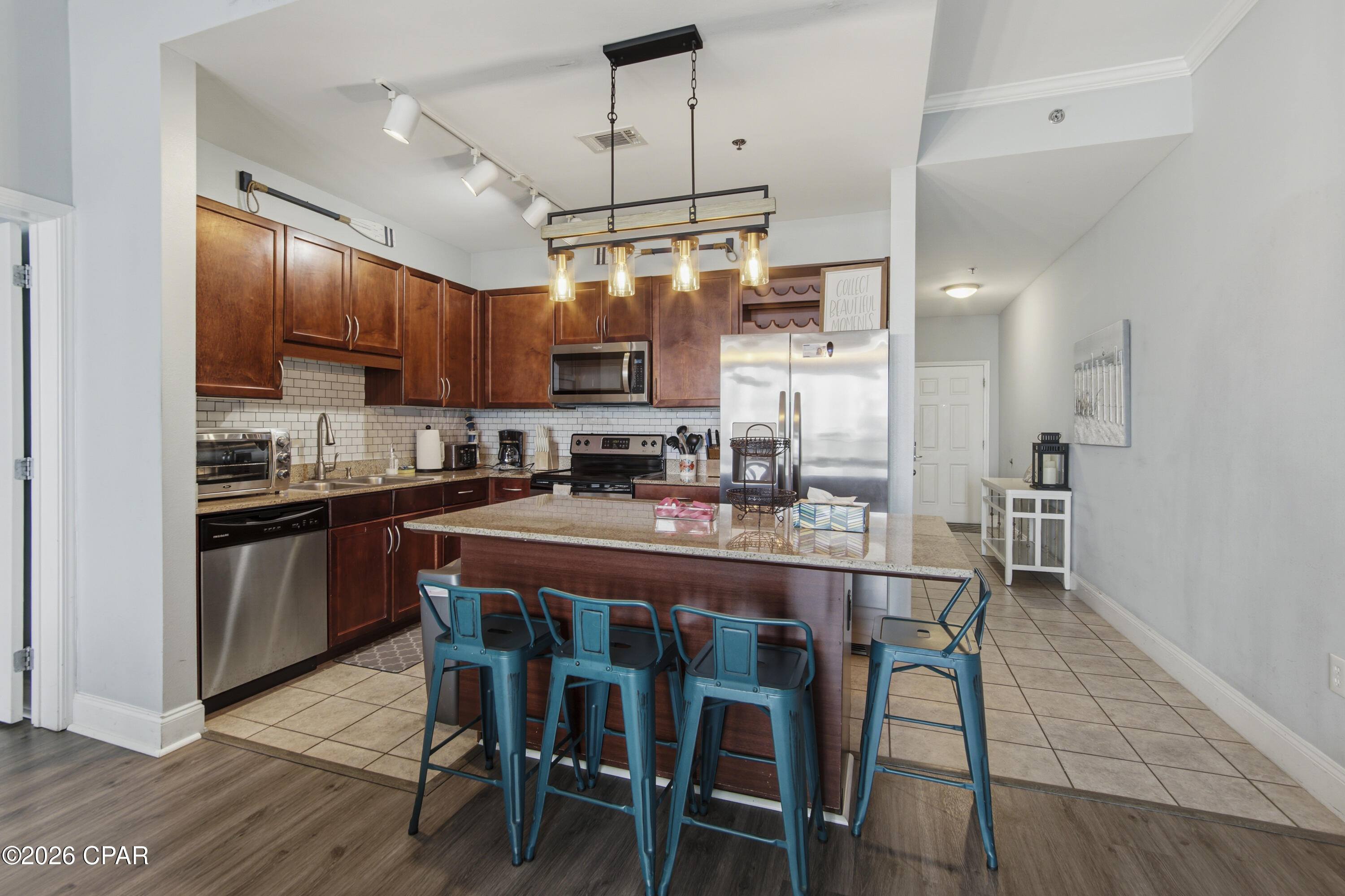 Laketown Wharf - Residential