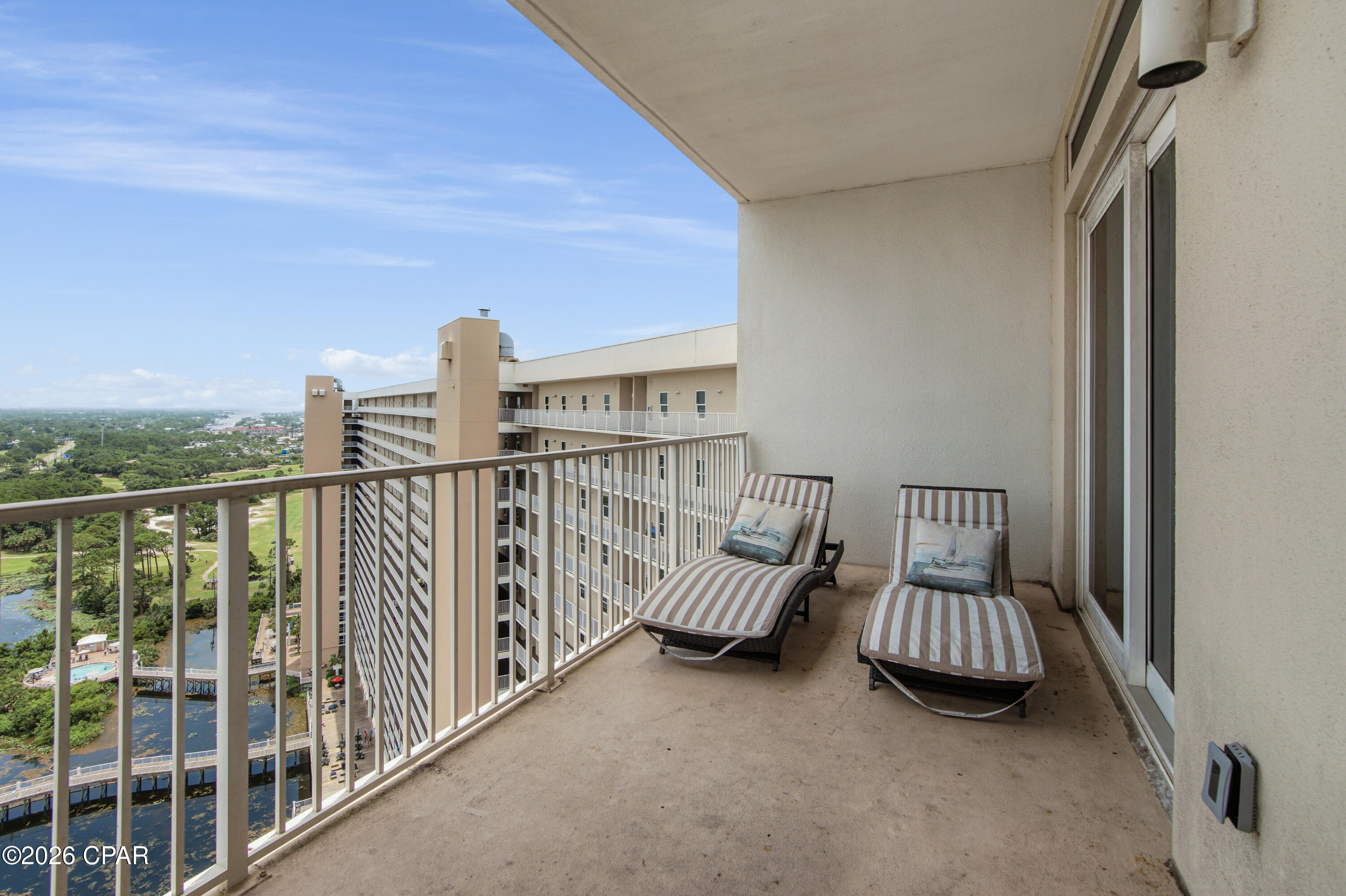 Laketown Wharf - Residential