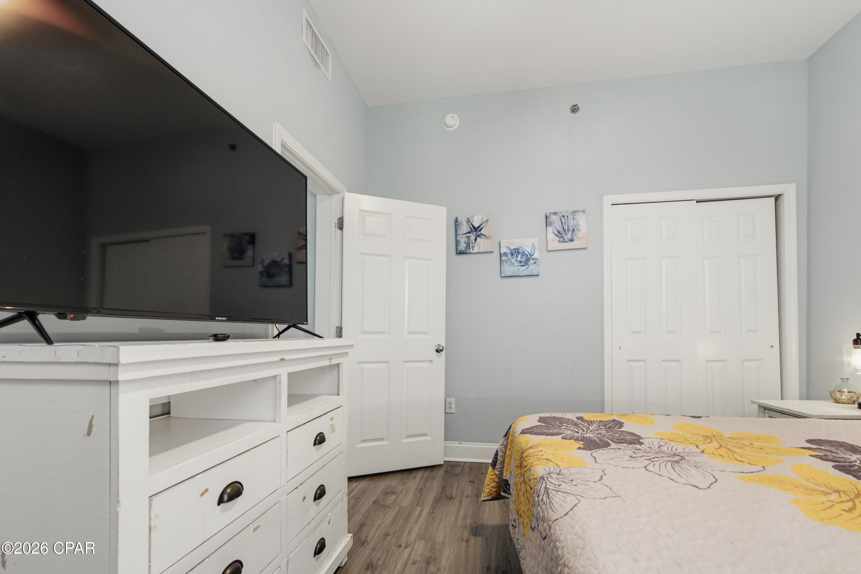 Laketown Wharf - Residential