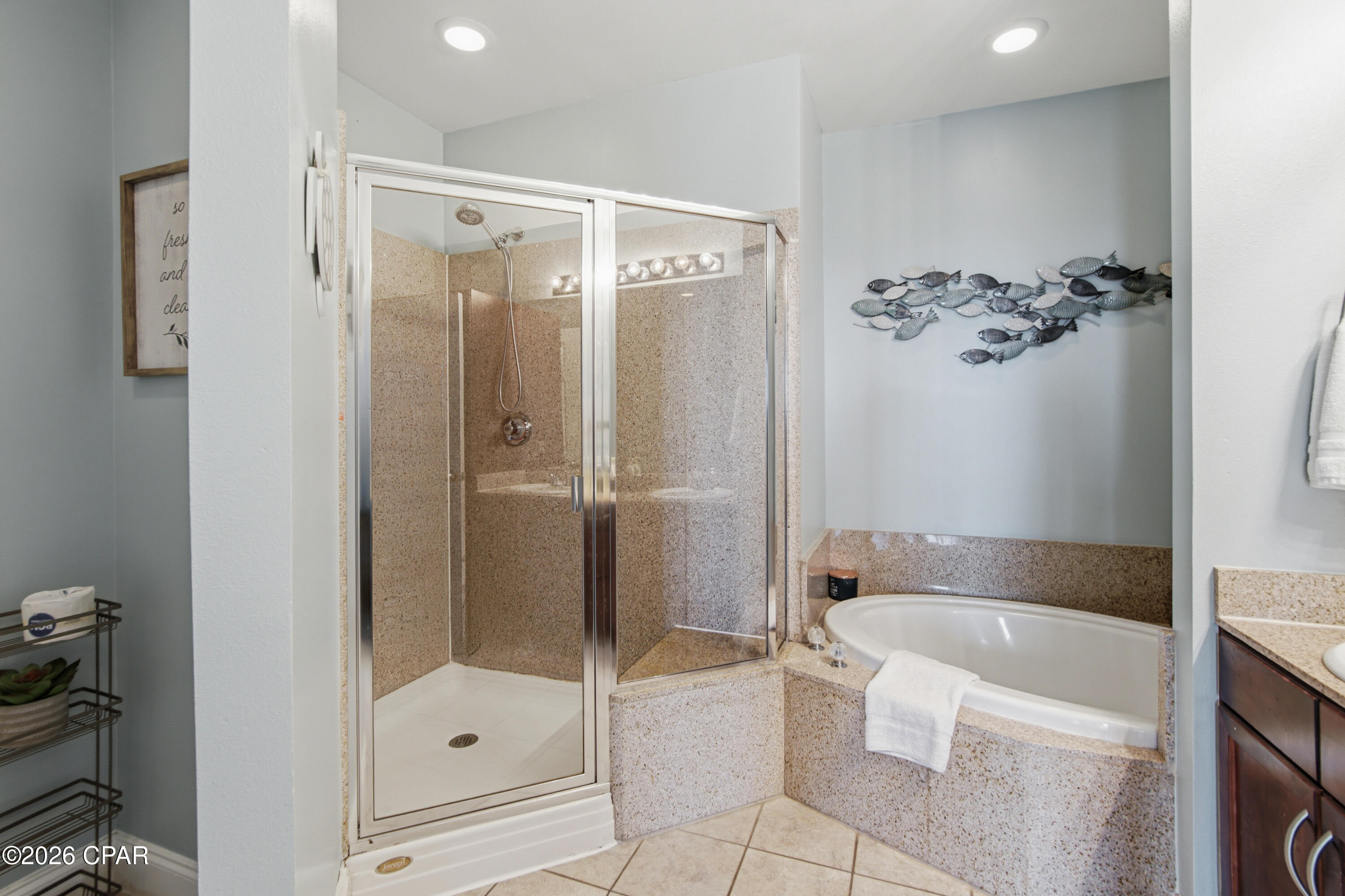 Laketown Wharf - Residential