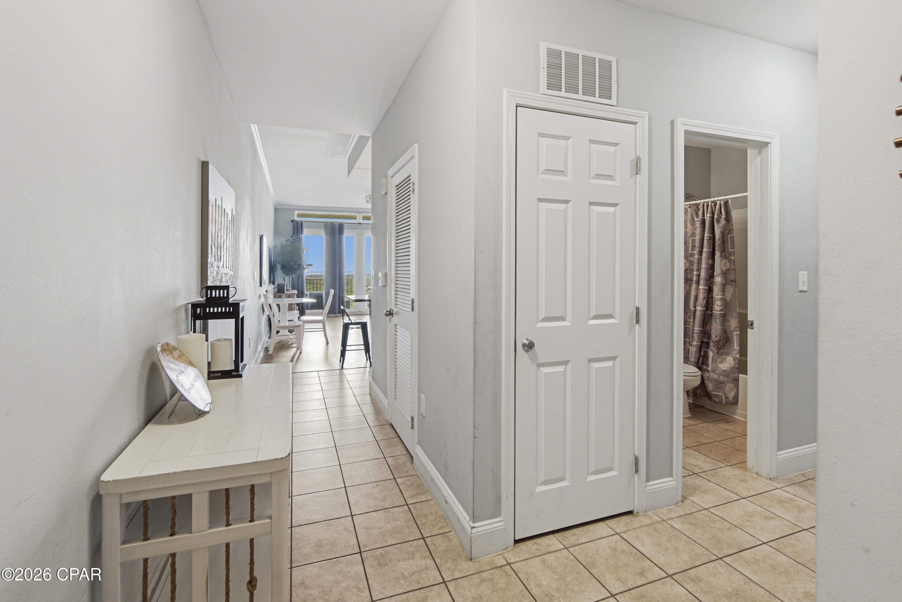 Laketown Wharf - Residential