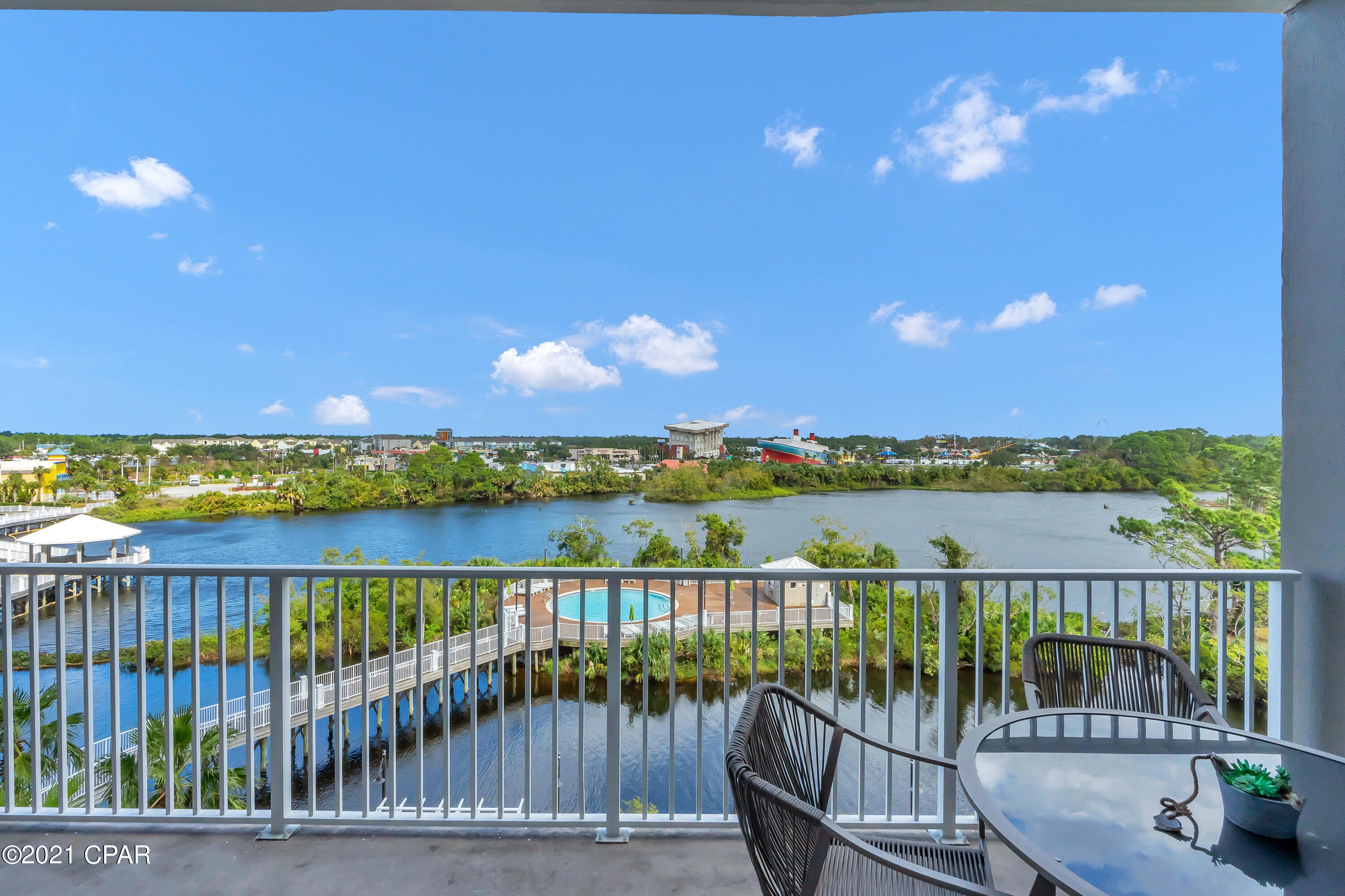 Laketown Wharf - Residential